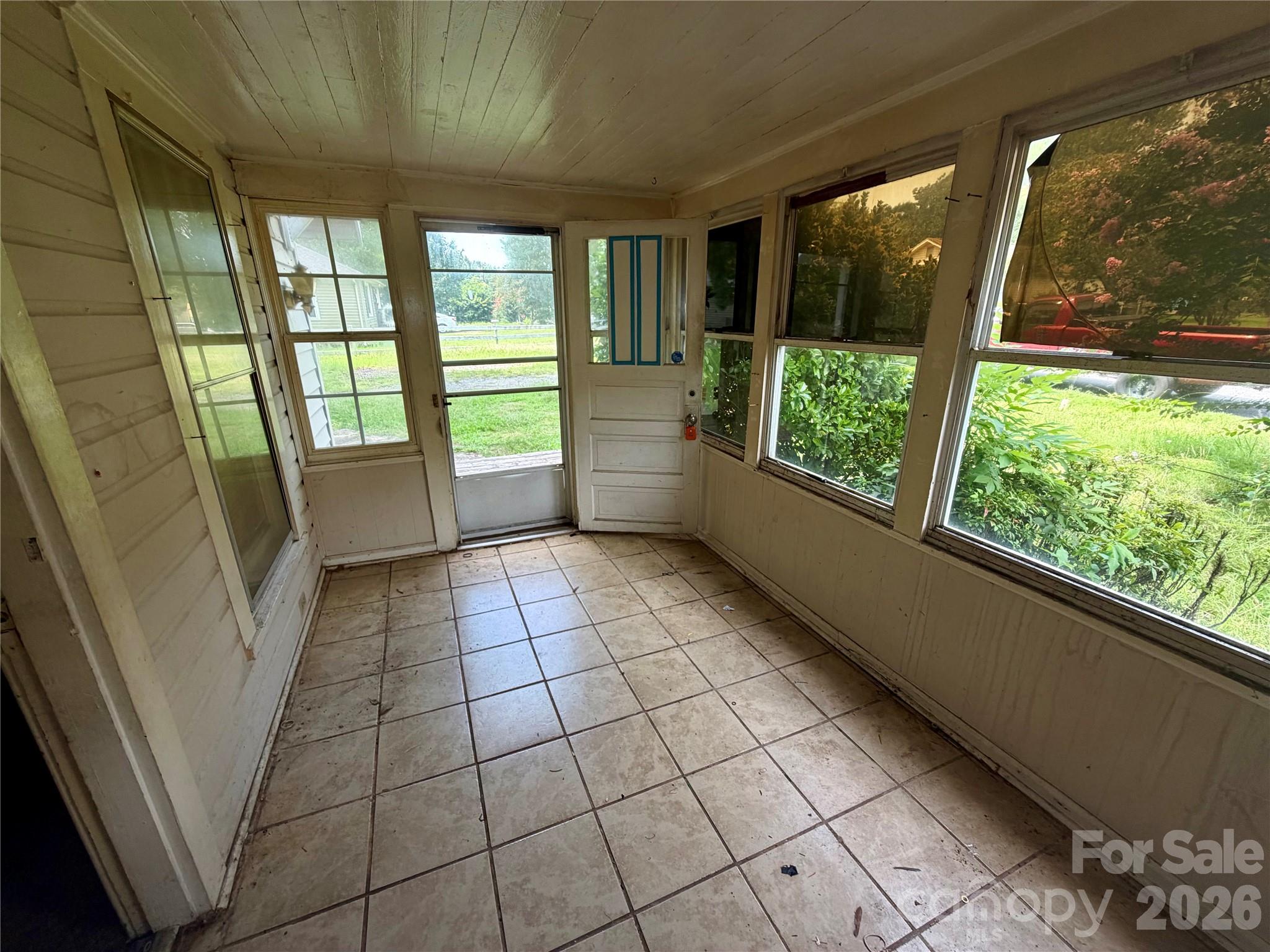 737 Chalice Street Property Photo 4