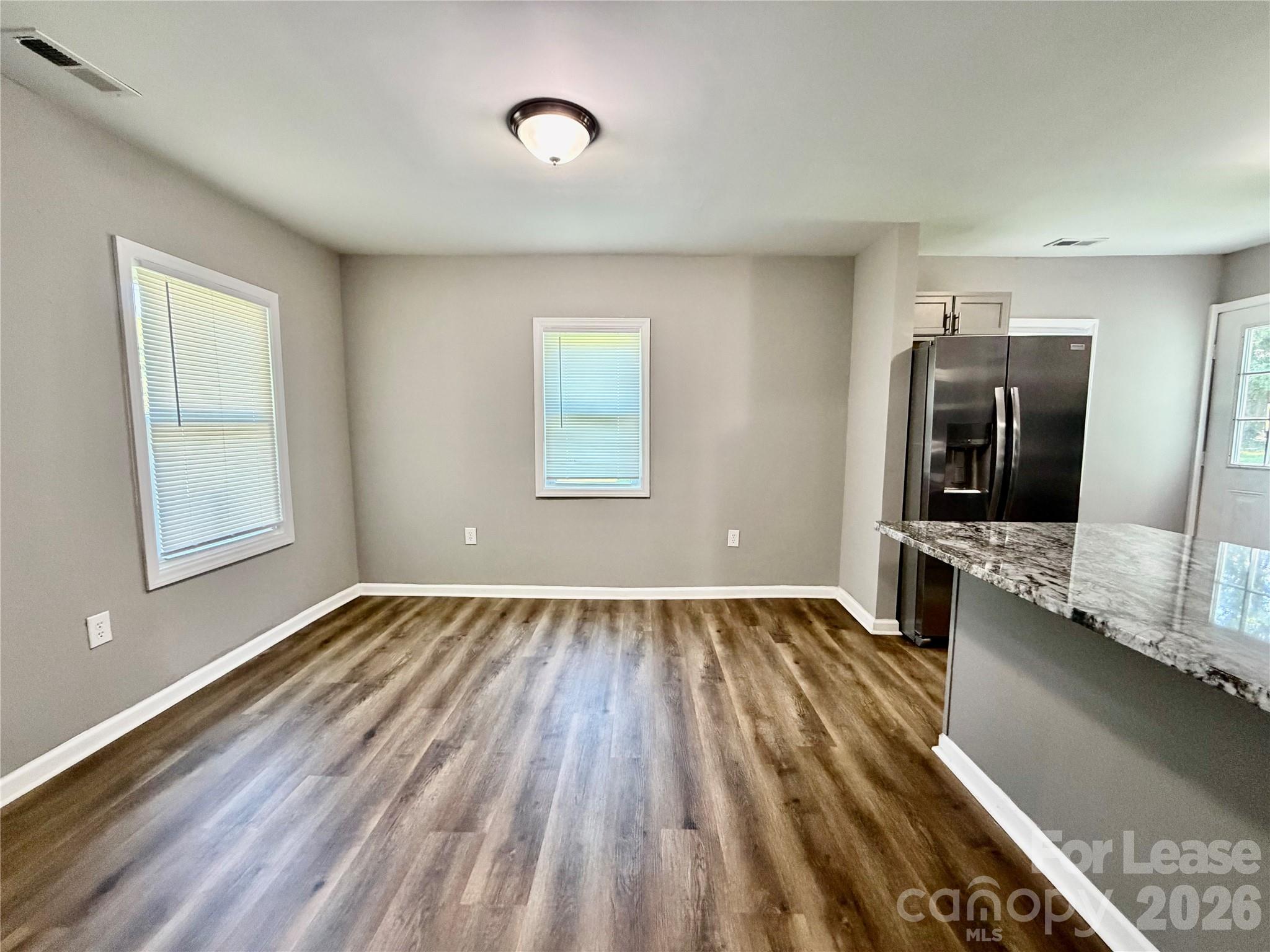 457 Fewell Street Property Photo 5