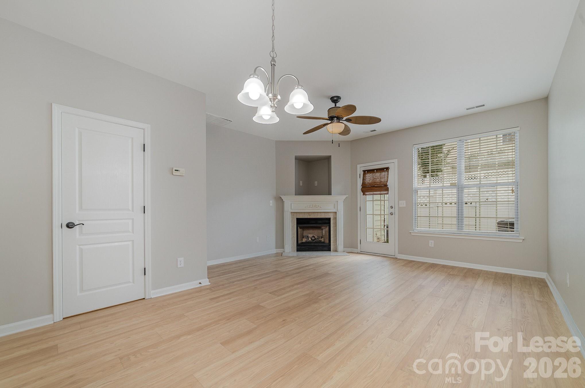 825 Gentlewinds Court Property Photo 7