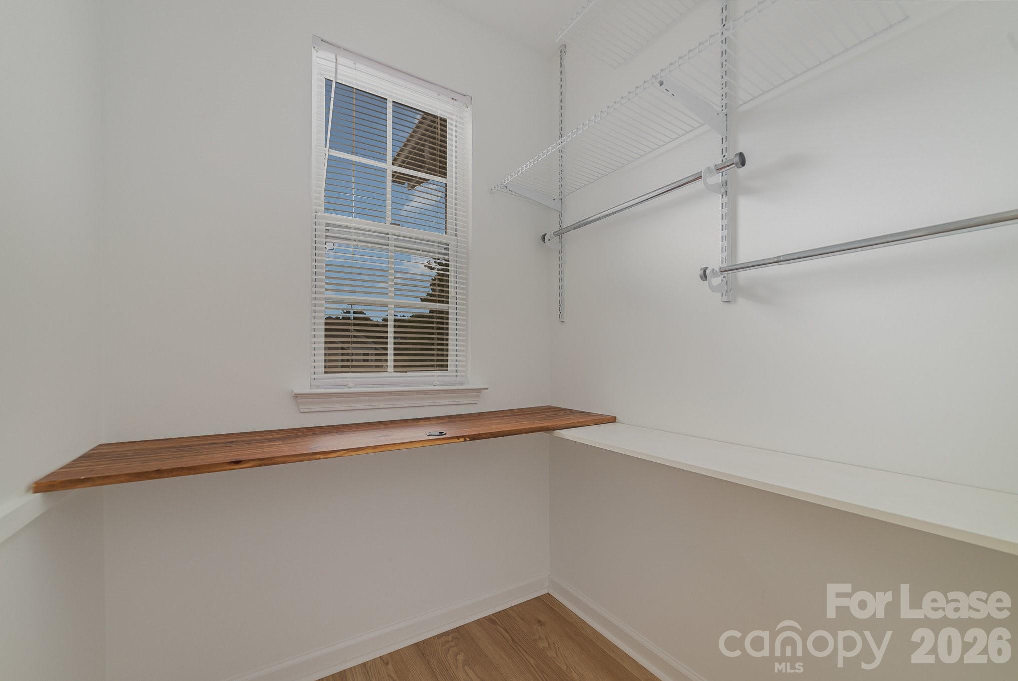 825 Gentlewinds Court Property Photo 16