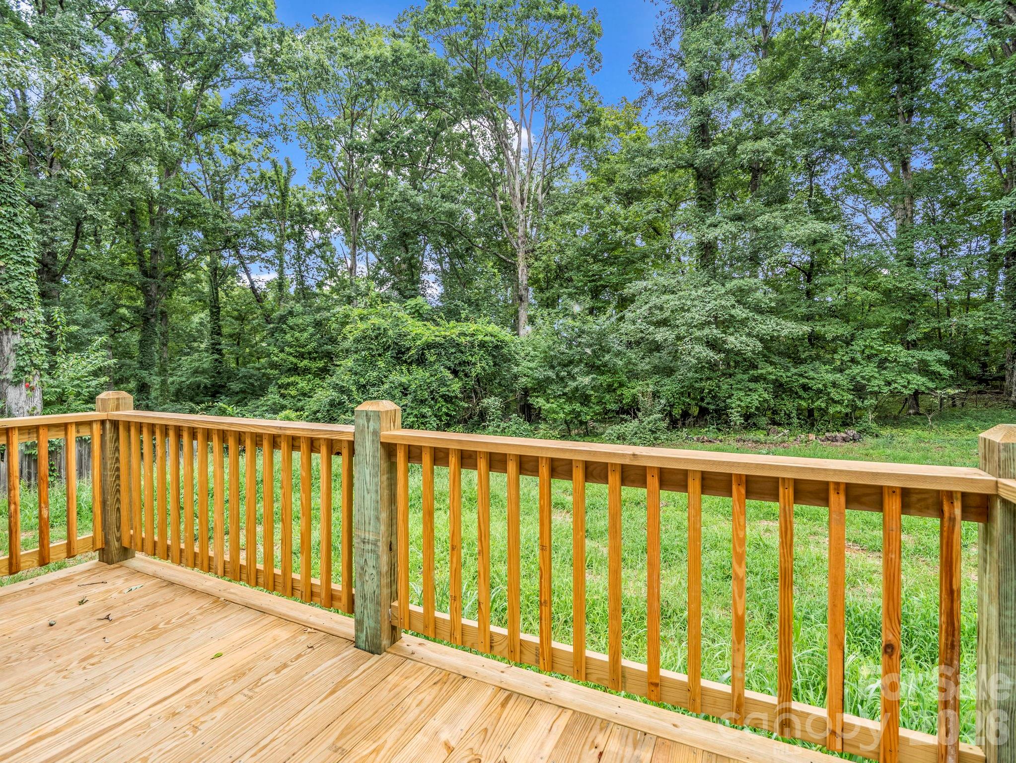 190 Forest Hill Drive Property Photo 6