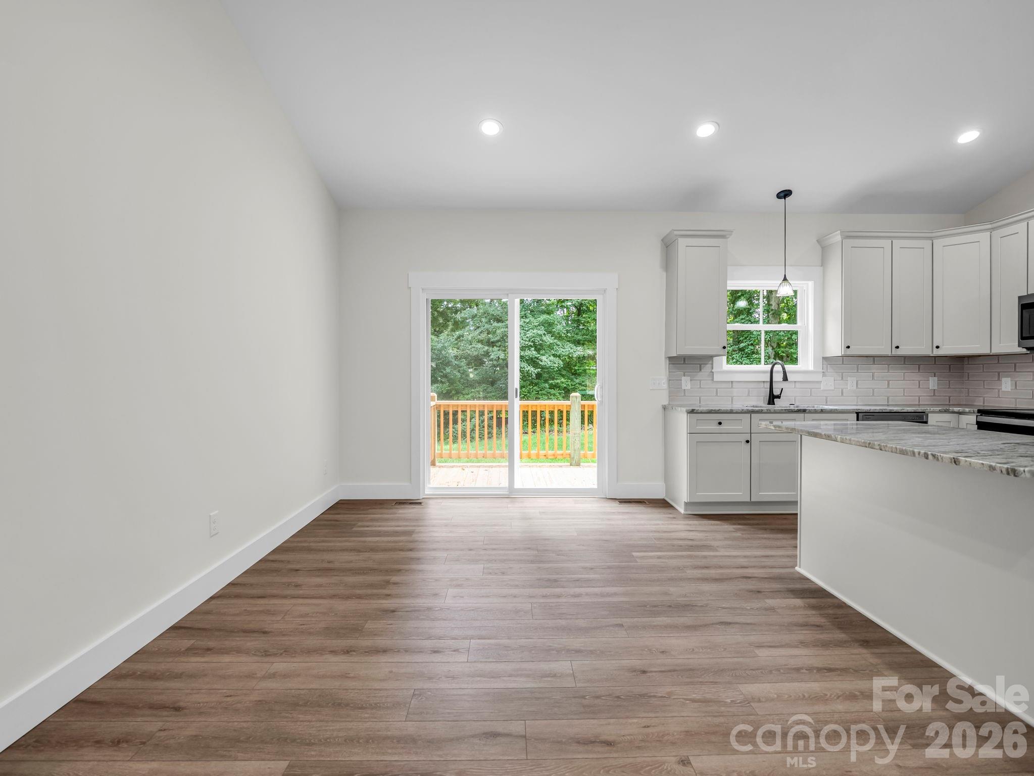 190 Forest Hill Drive Property Photo 15