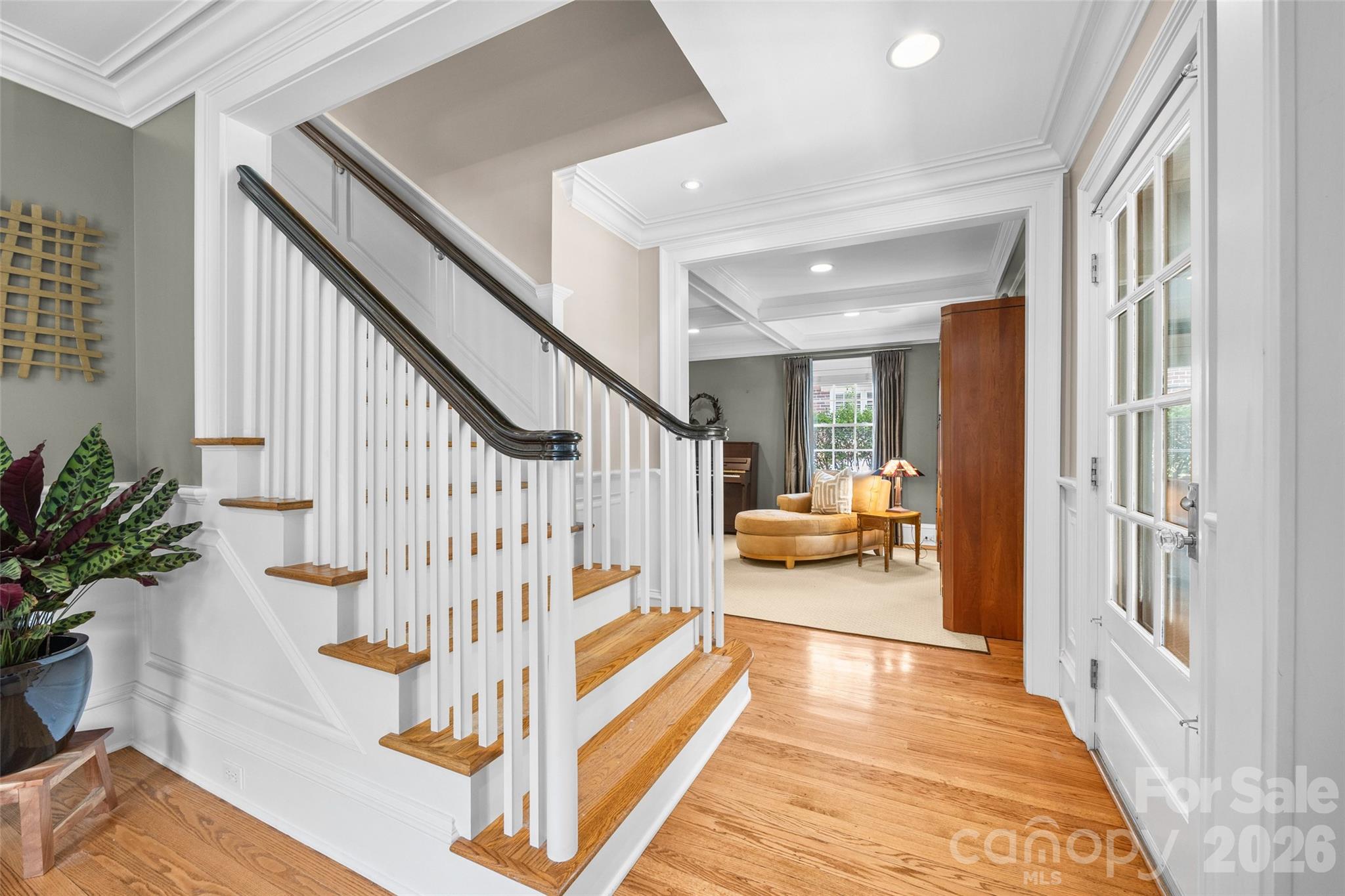 1620 Biltmore Drive Property Photo 3