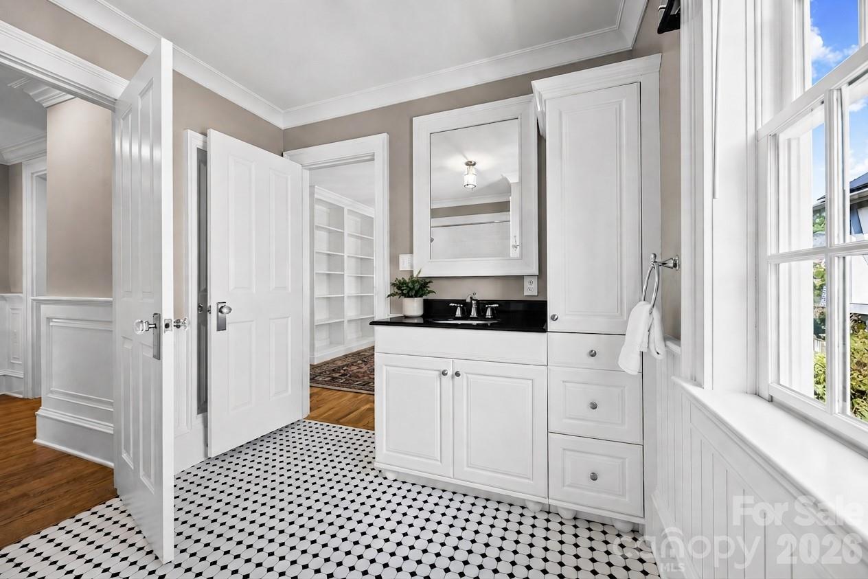 1620 Biltmore Drive Property Photo 28