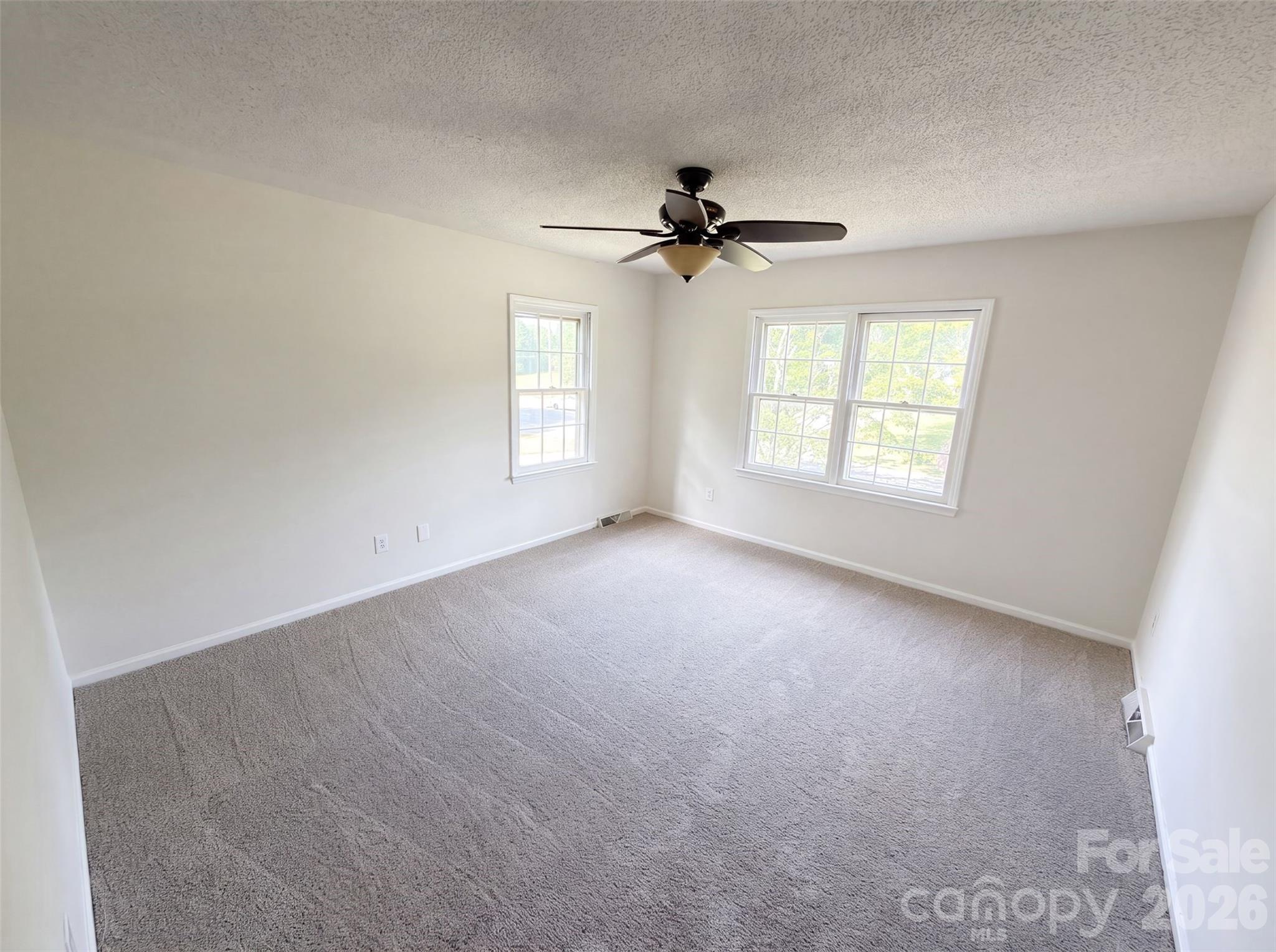 8909 Danson Drive Property Photo 4