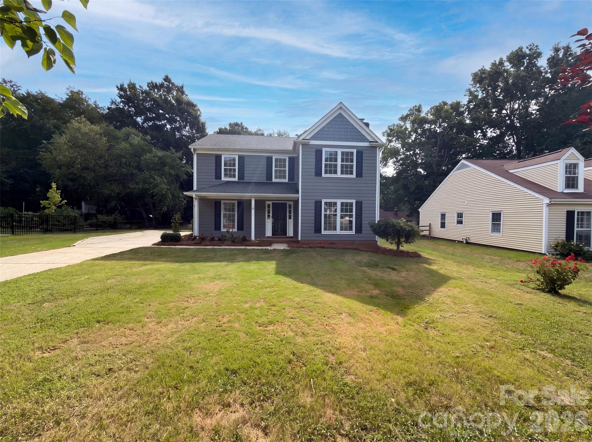 8909 Danson Drive Property Photo 16