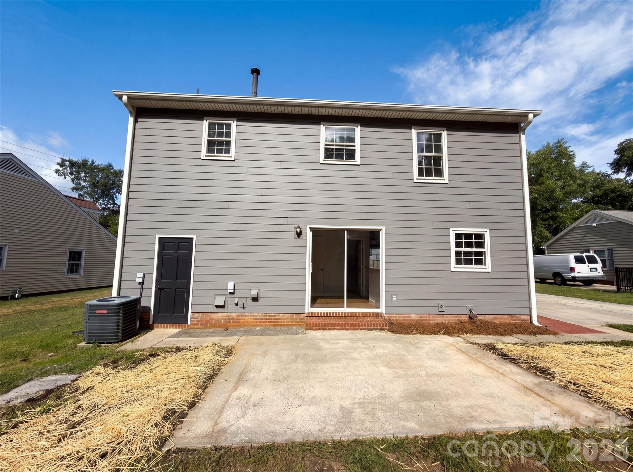 8909 Danson Drive Property Photo 17