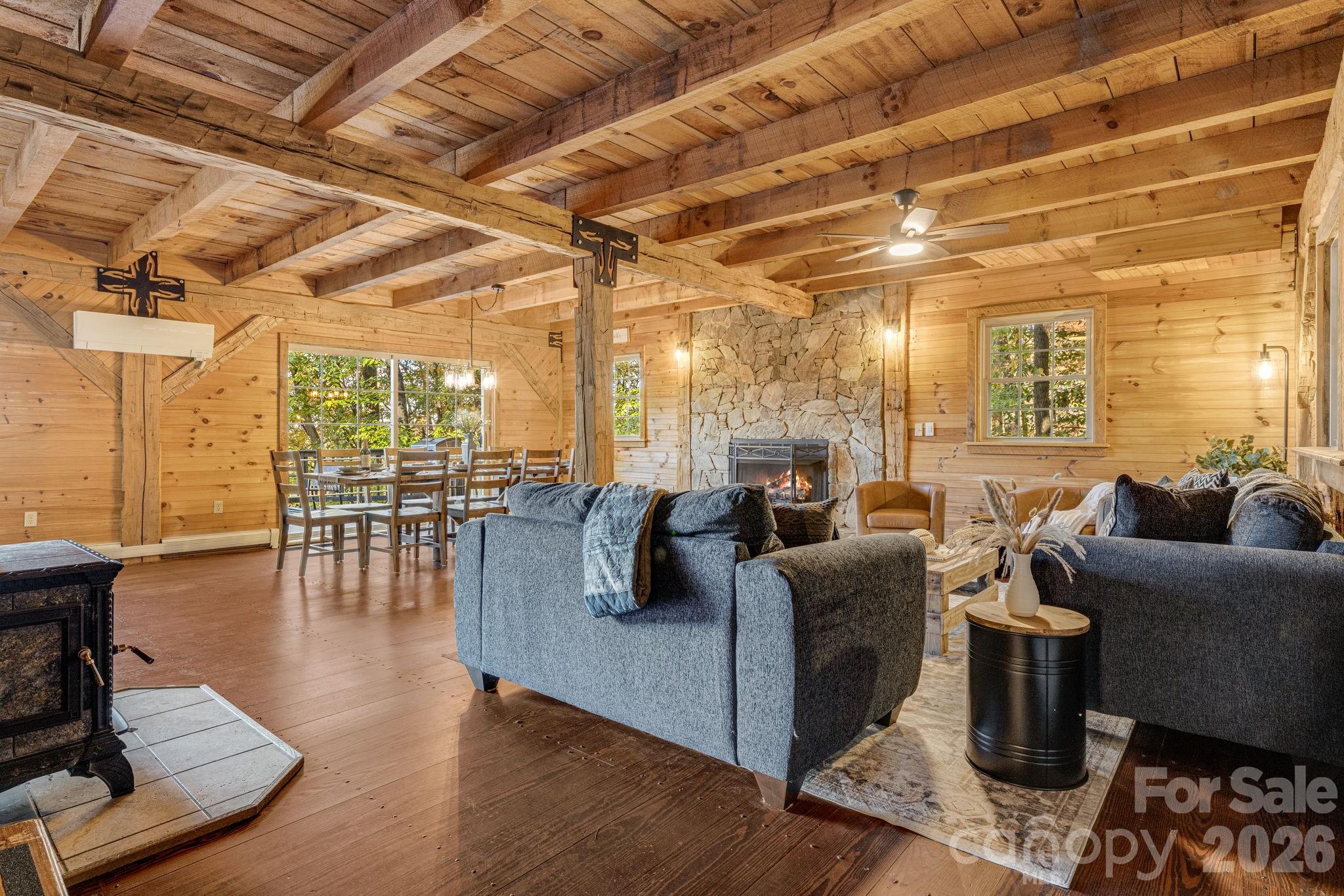 185 Blossom Ridge Property Photo 4