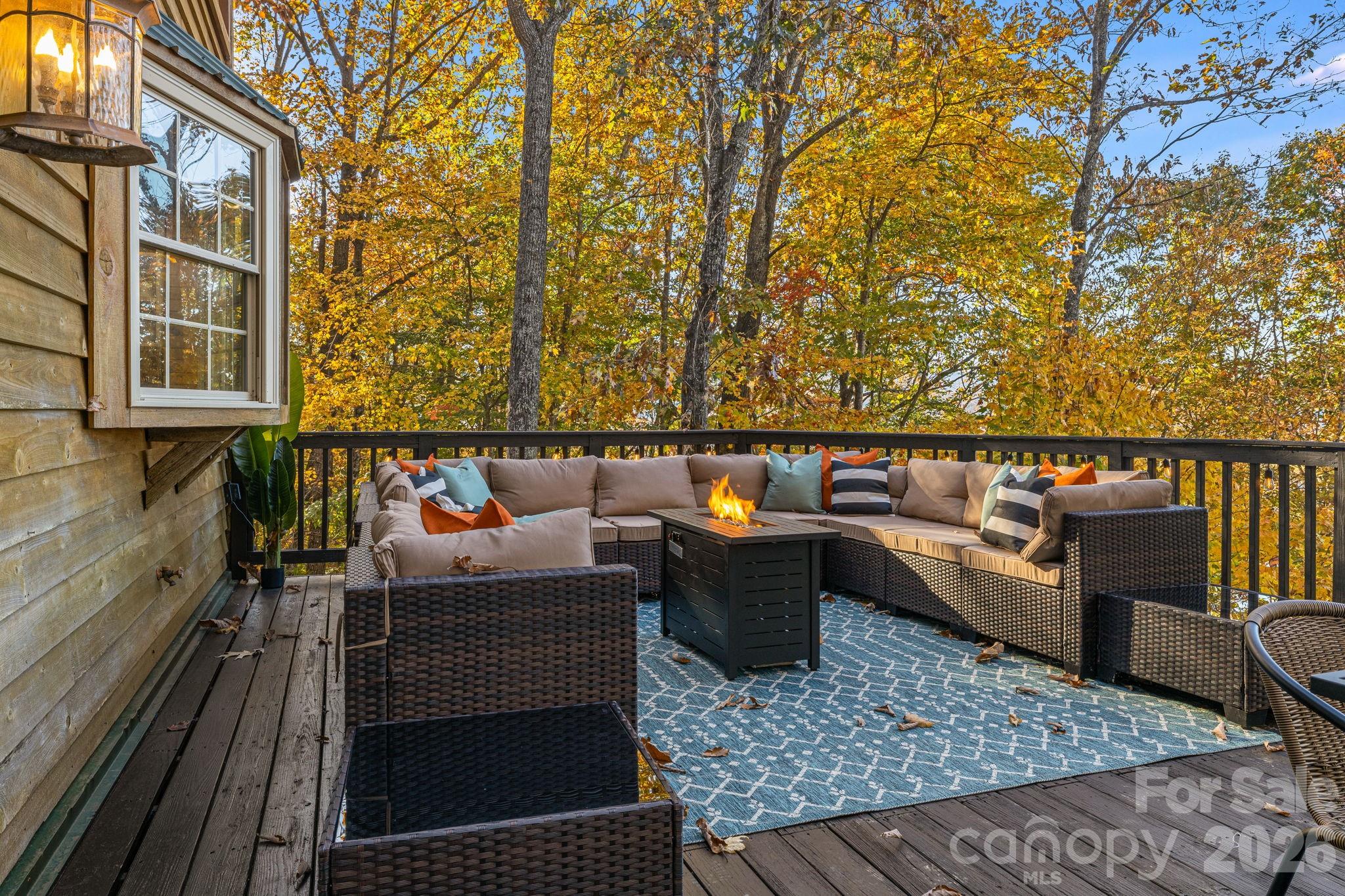 185 Blossom Ridge Property Photo 23