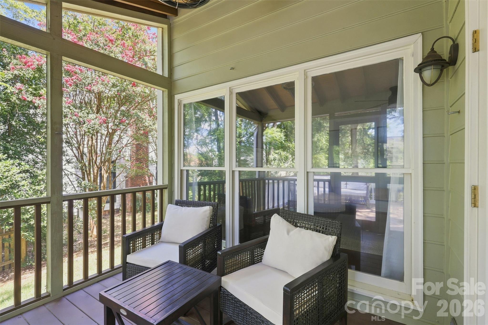 6813 Wolf Run Drive Property Photo 32