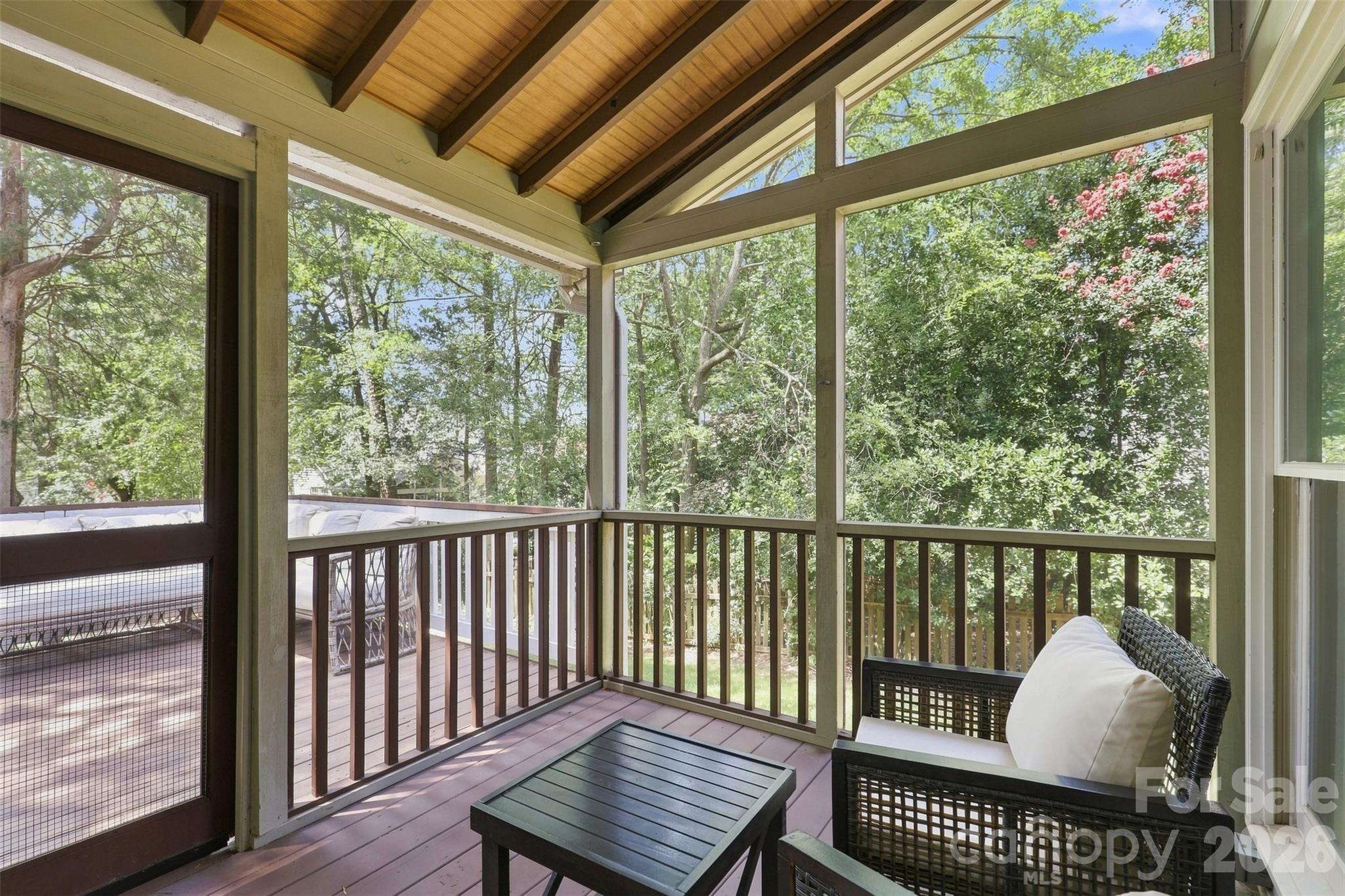 6813 Wolf Run Drive Property Photo 33