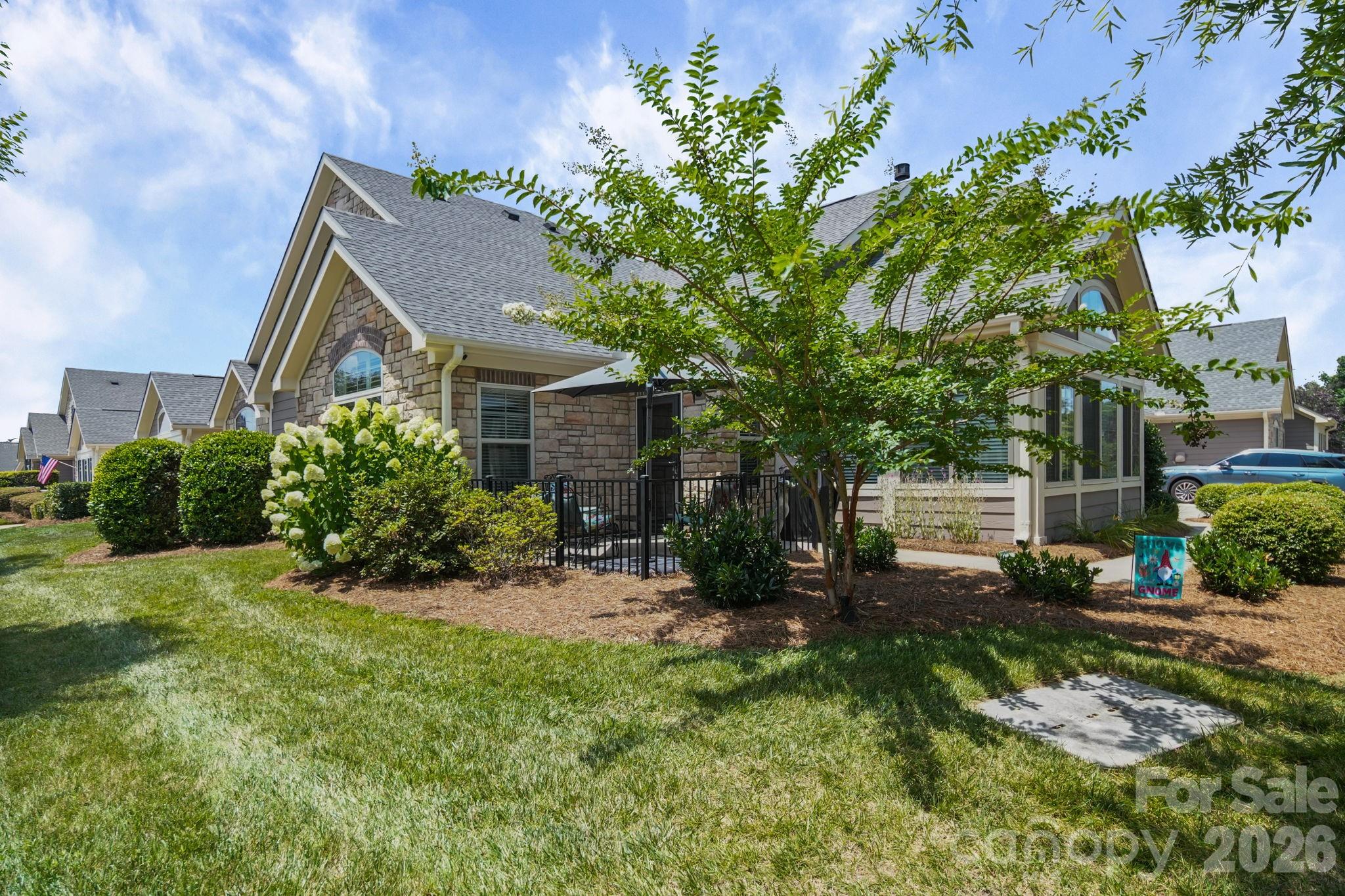 2307 Villa Oaks Court Property Photo 27
