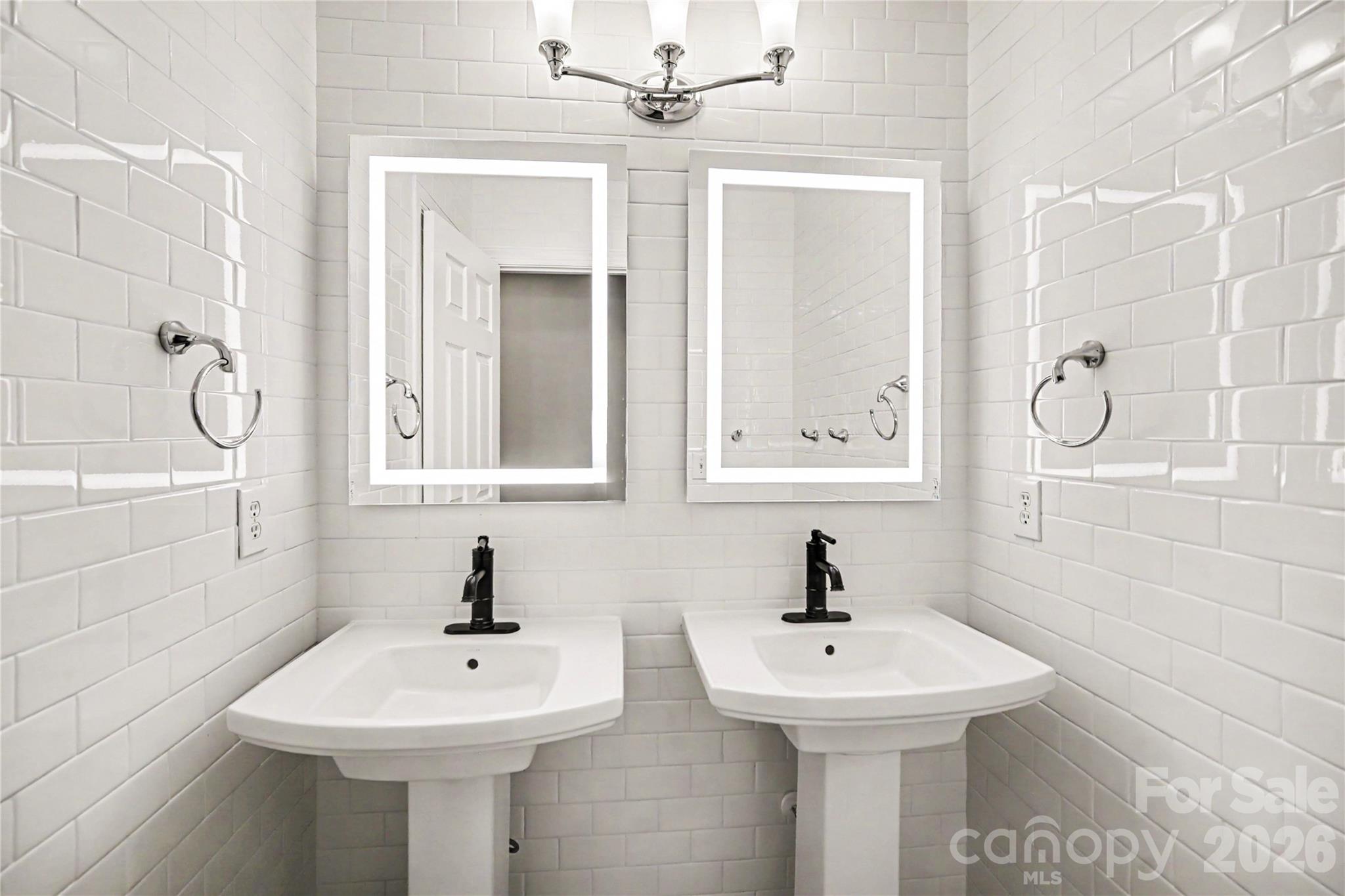 2848 Arrowwood Lane Property Photo 32