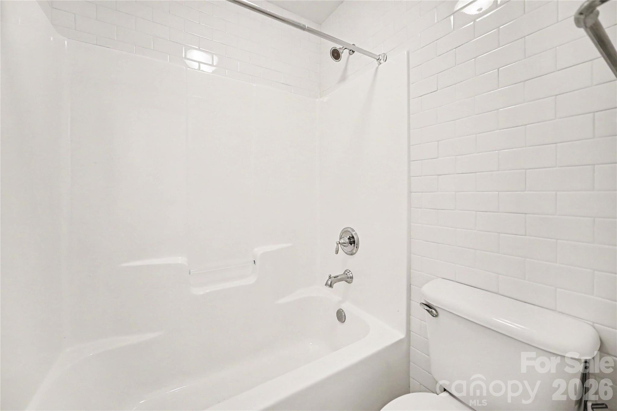 2848 Arrowwood Lane Property Photo 33