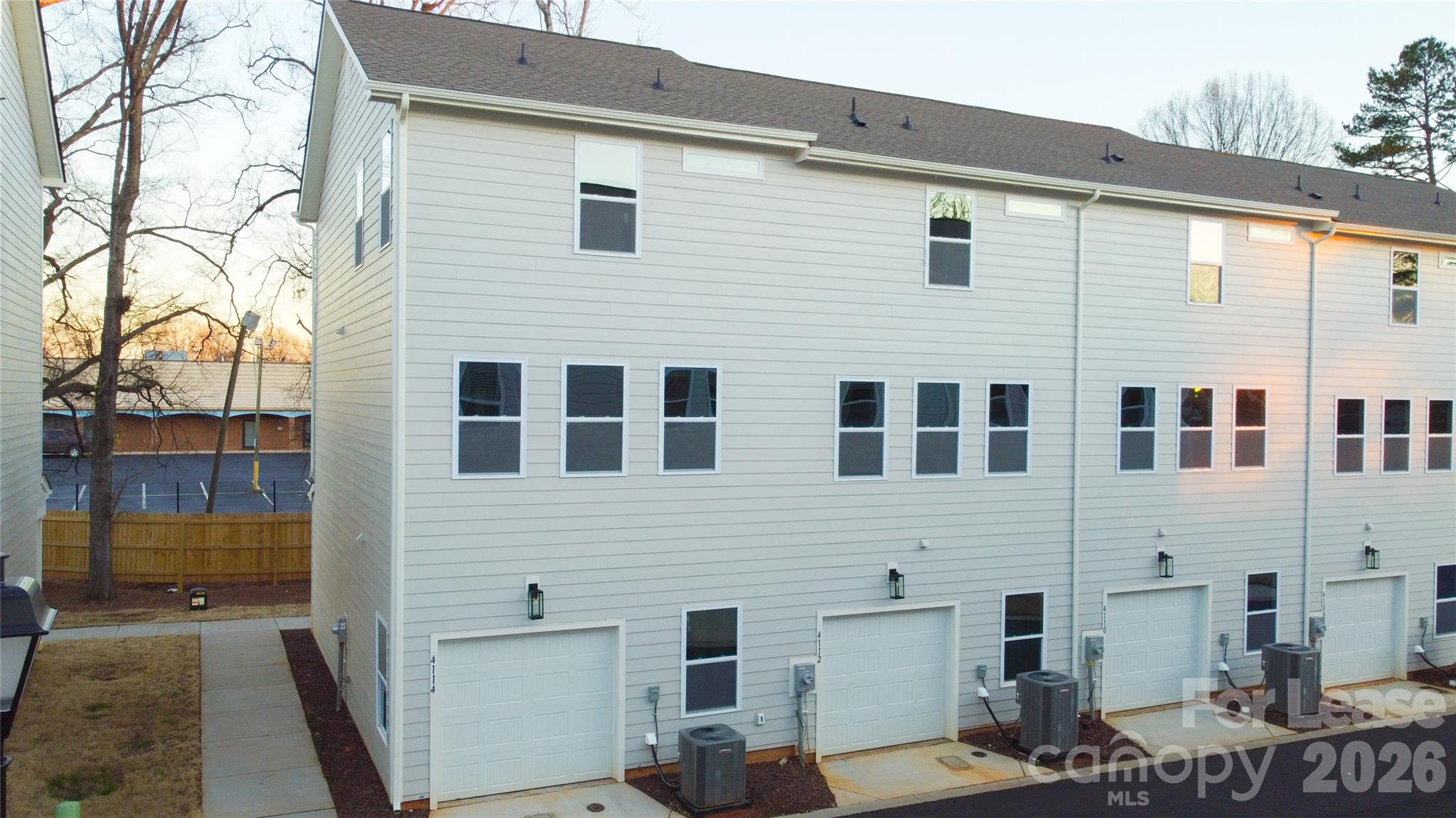 4122 Salient Street Property Photo 19