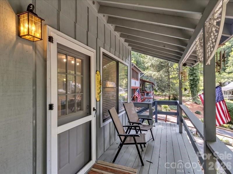 49 Lisa Lane Property Photo 9