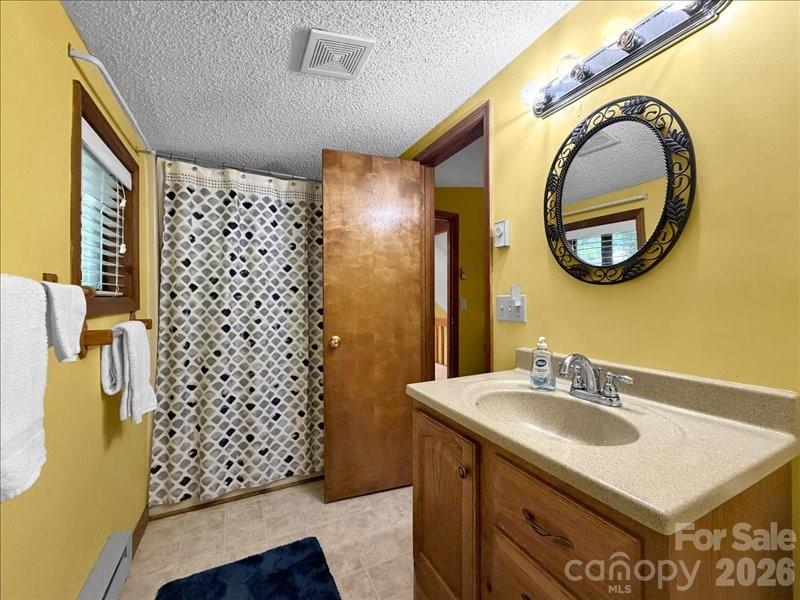 49 Lisa Lane Property Photo 20