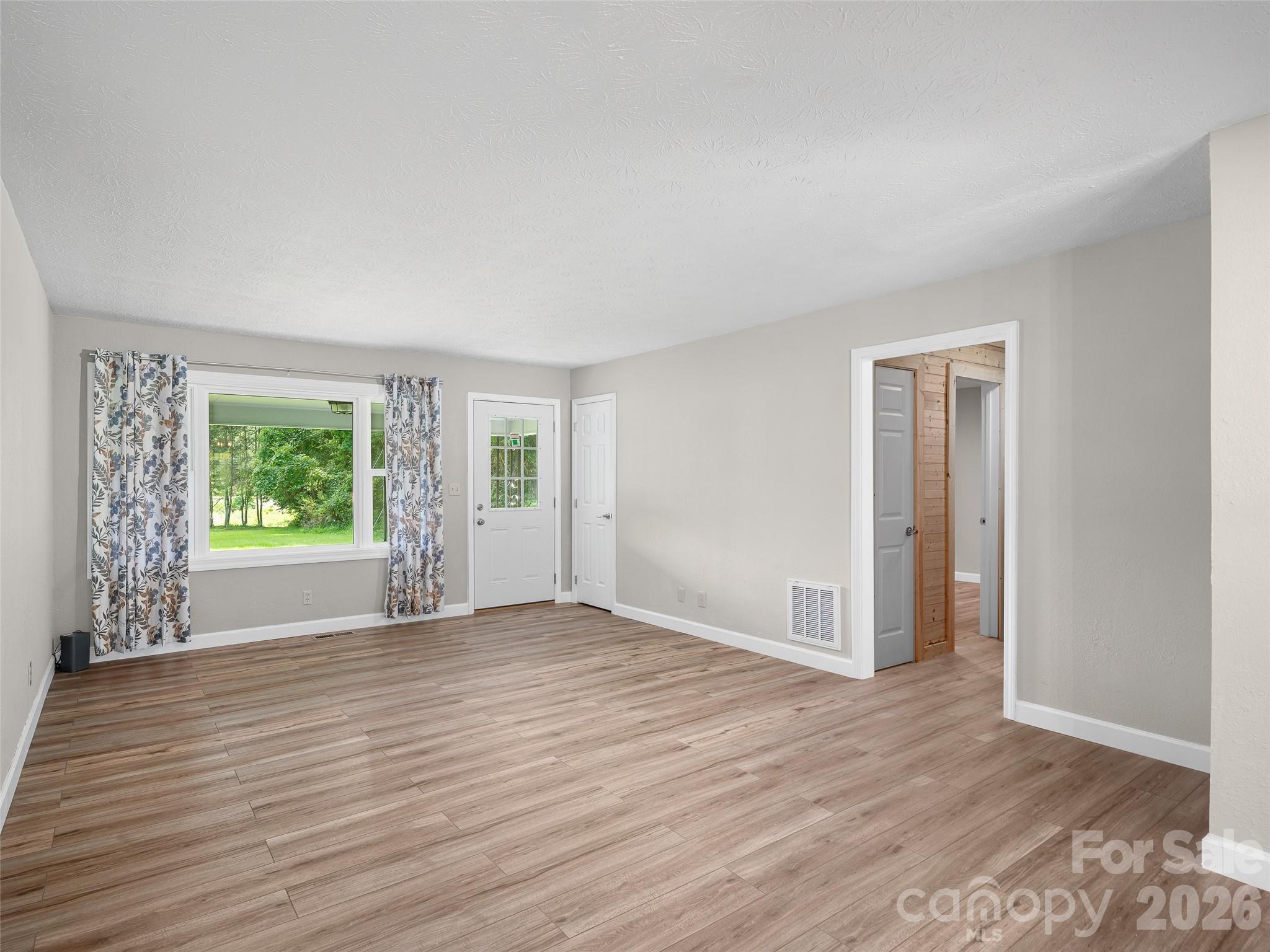 101 Sam Robertson Road Property Photo 15
