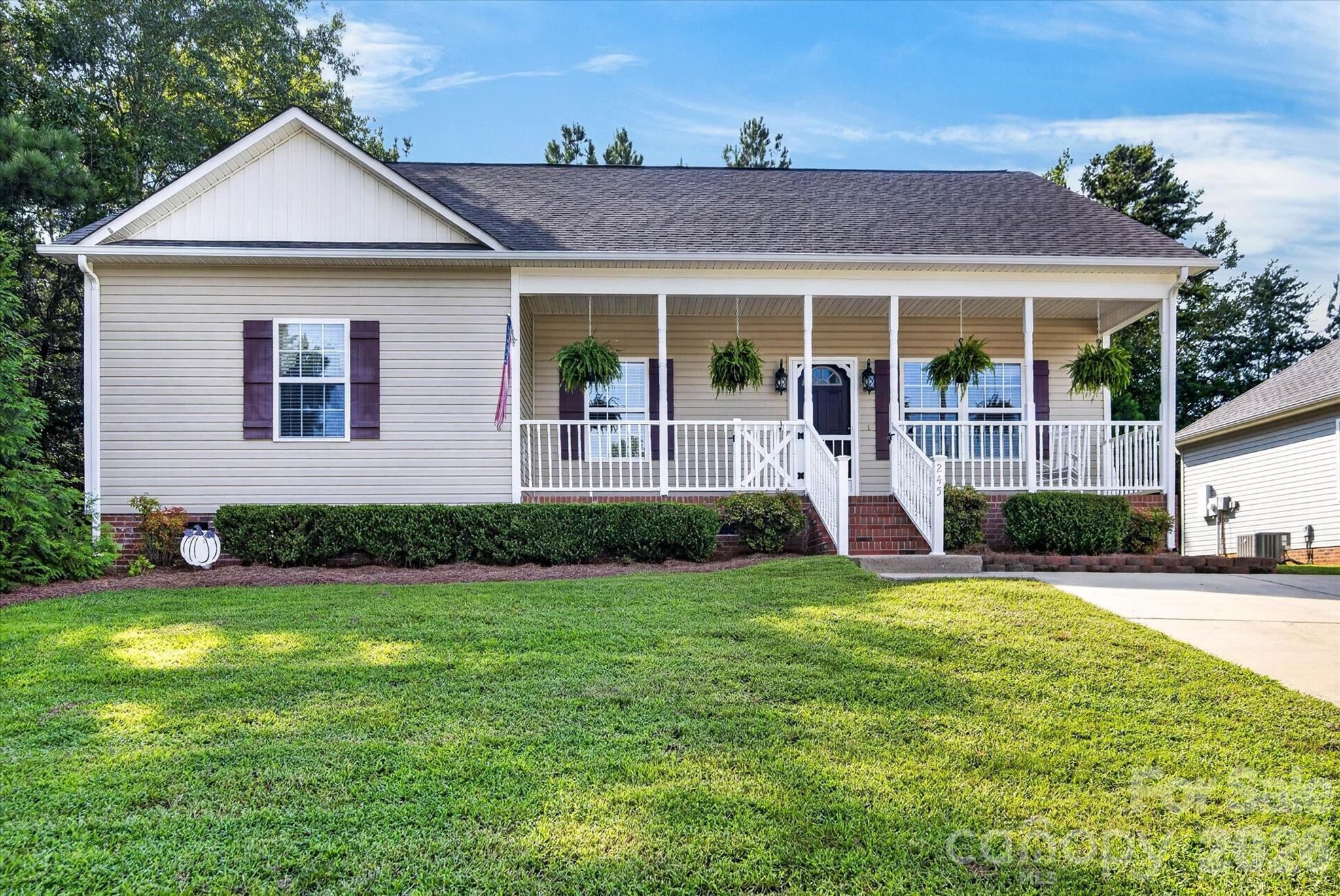 245 Eagle Creek Road Property Photo