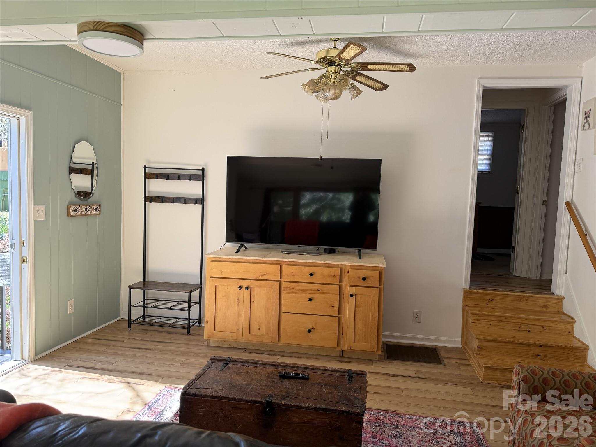 209 Auten Circle Property Photo 10