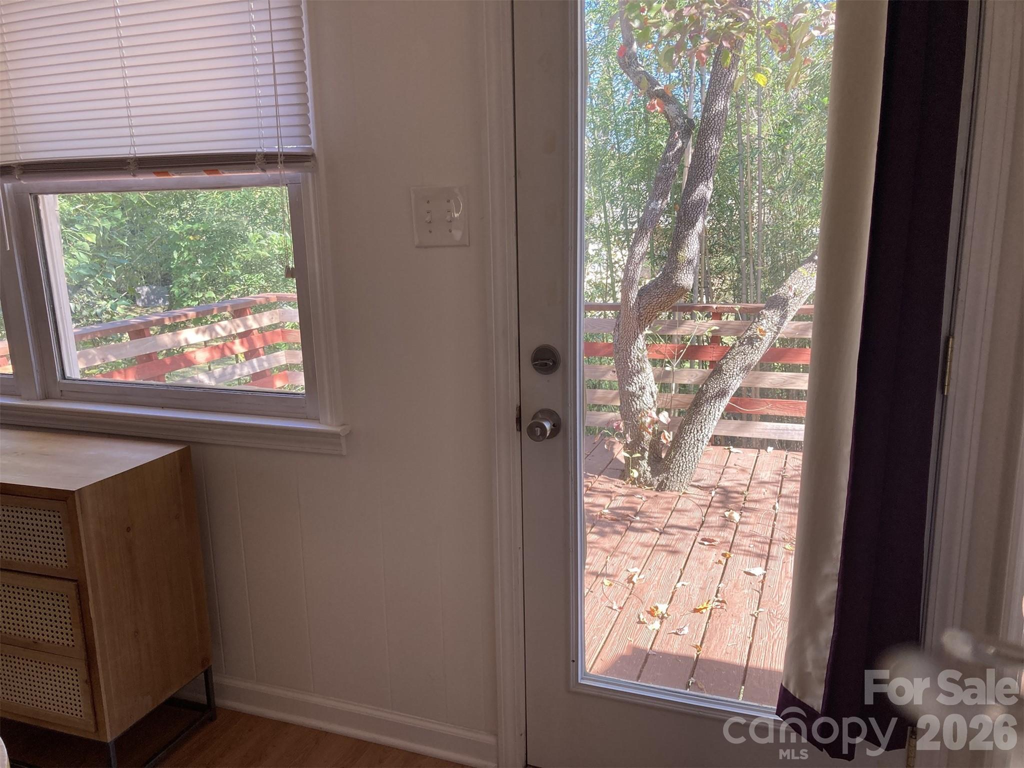 209 Auten Circle Property Photo 23