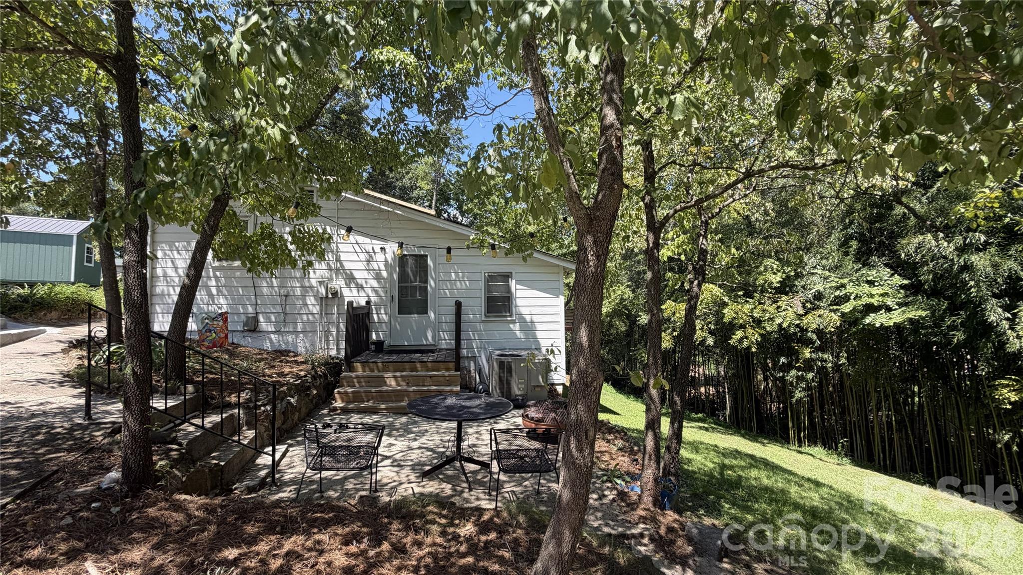 209 Auten Circle Property Photo 27