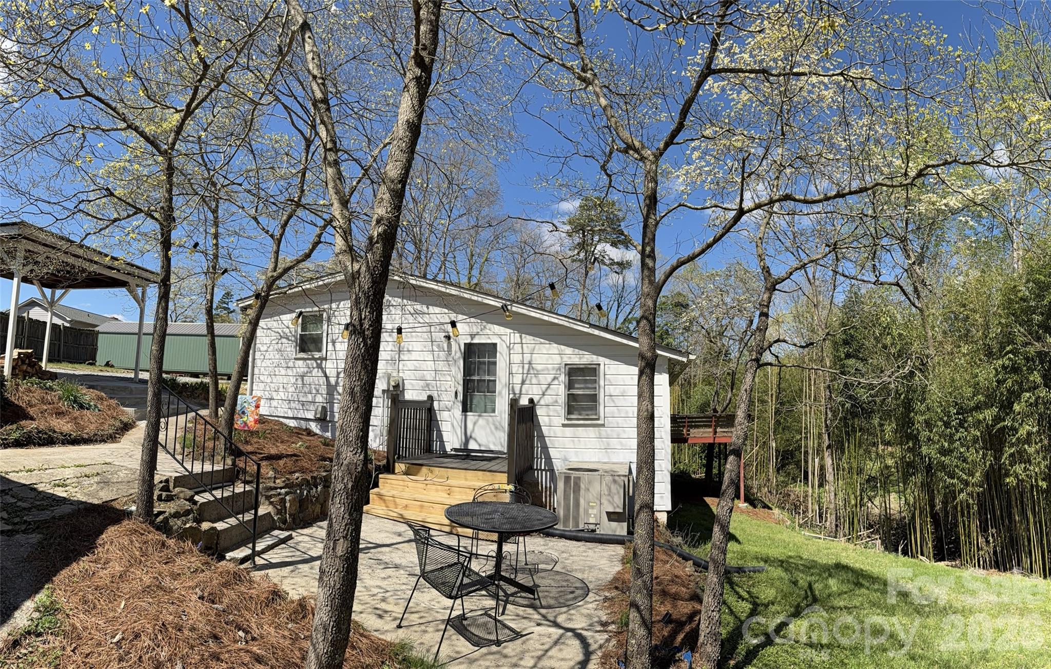 209 Auten Circle Property Photo 28