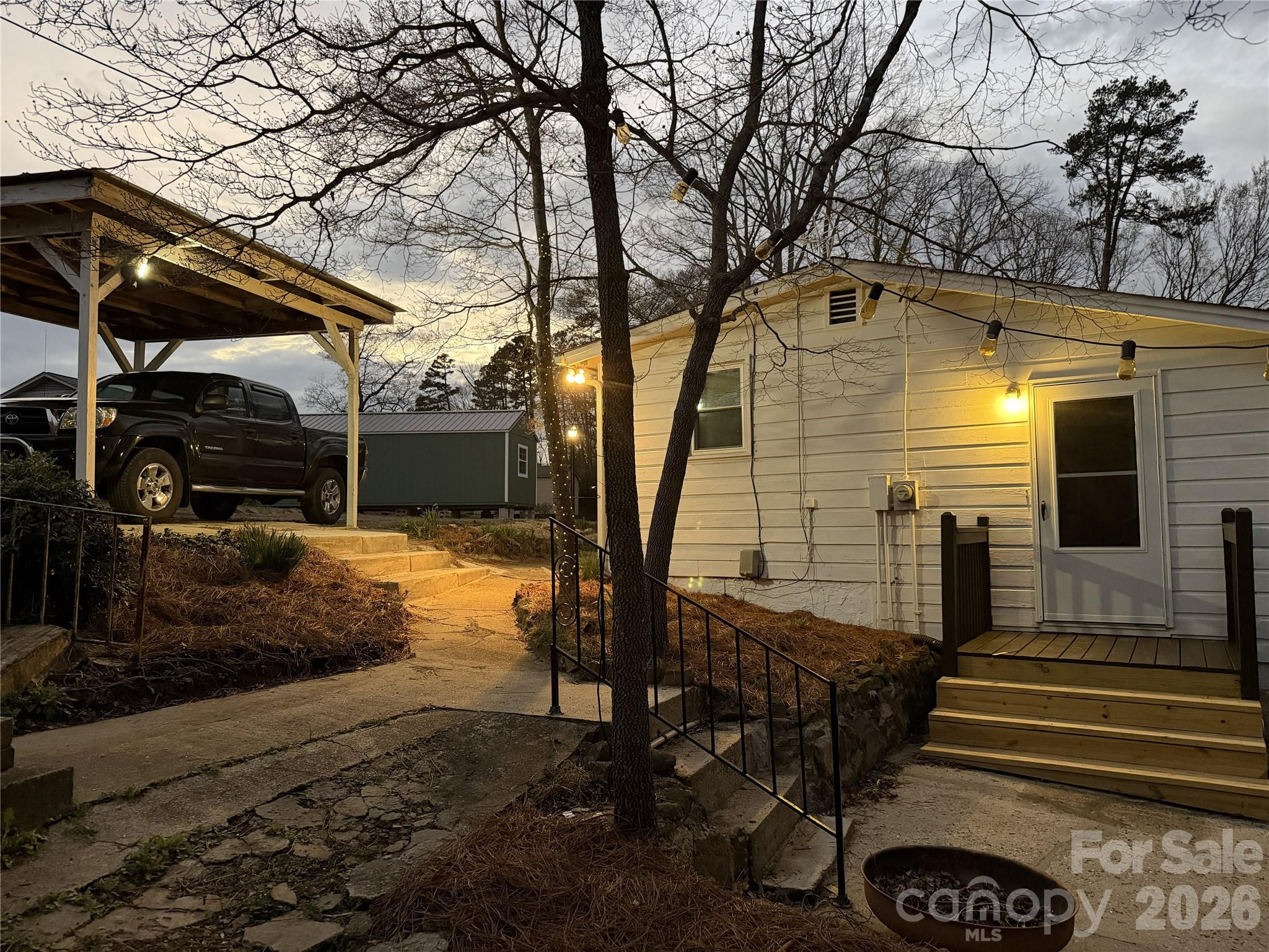 209 Auten Circle Property Photo 31