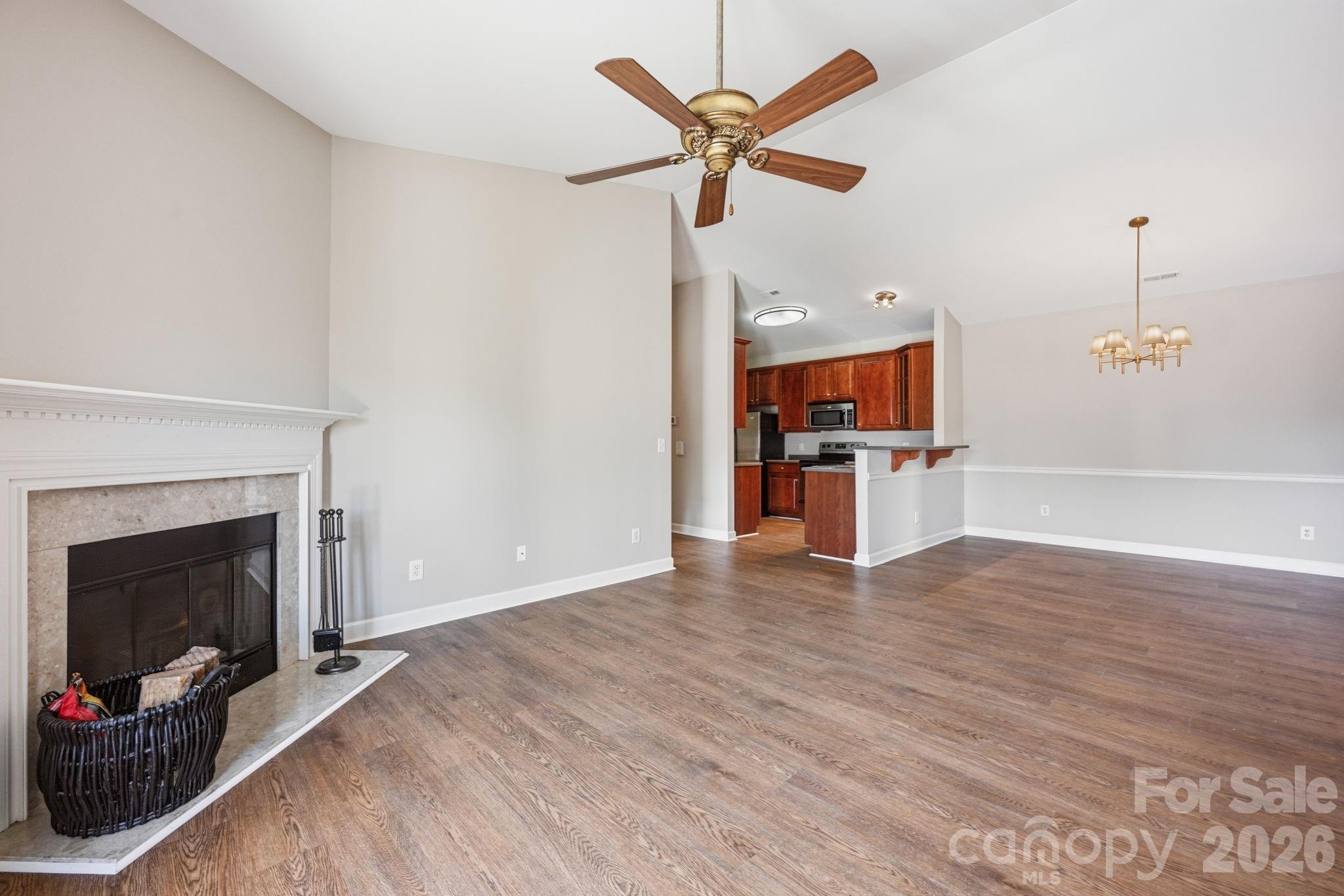 16648 E Amberside Road Property Photo 9