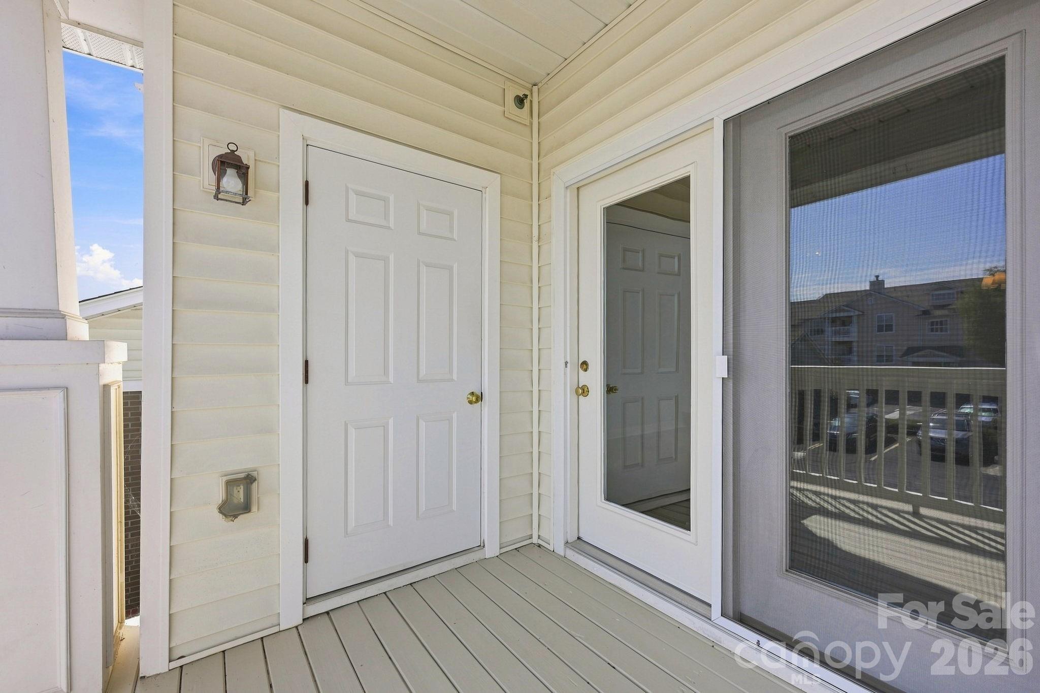 16648 E Amberside Road Property Photo 33