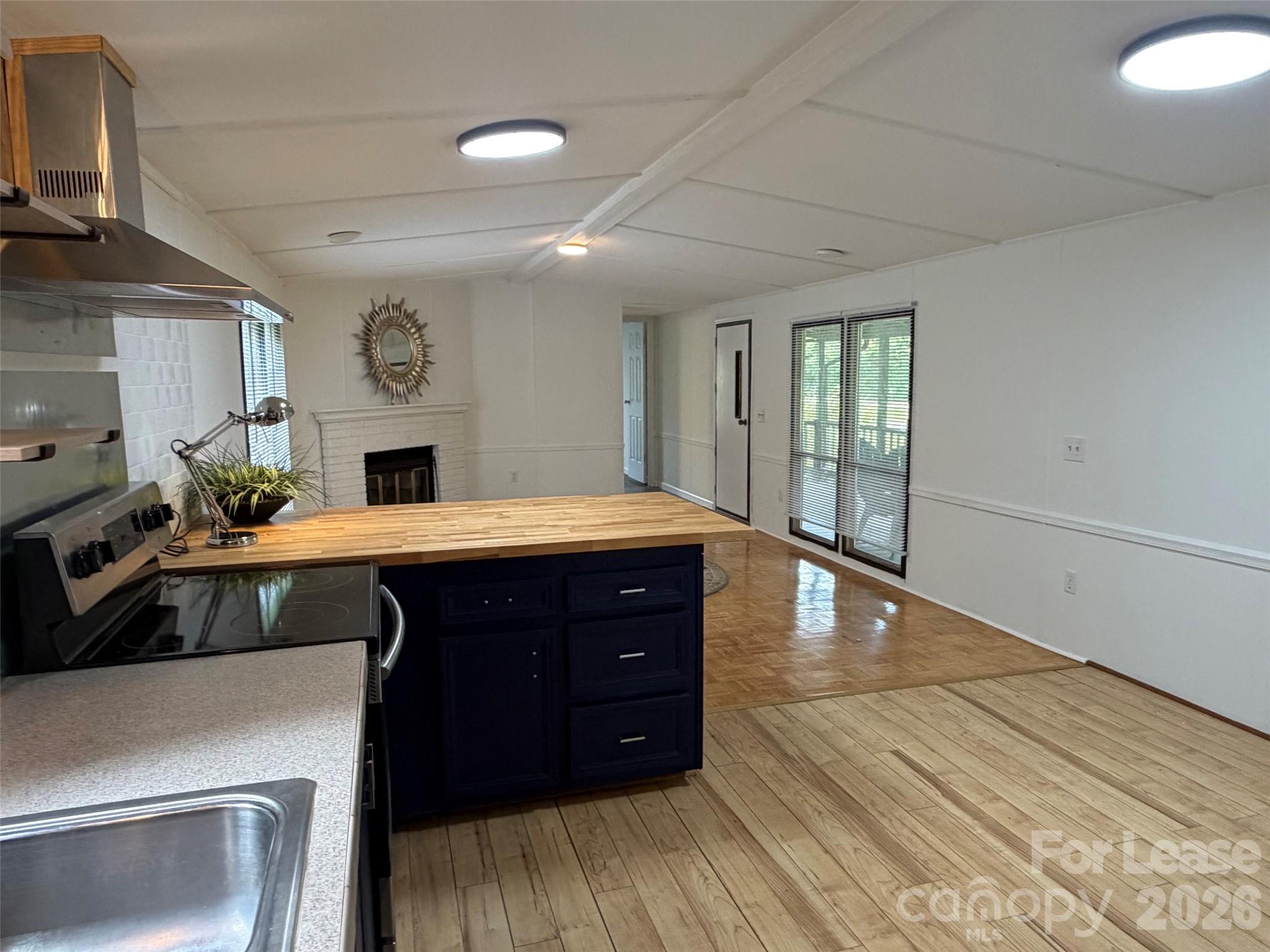8112 Blackwood Road Property Photo 7