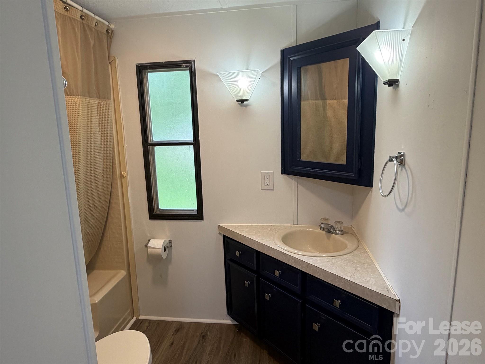 8112 Blackwood Road Property Photo 15