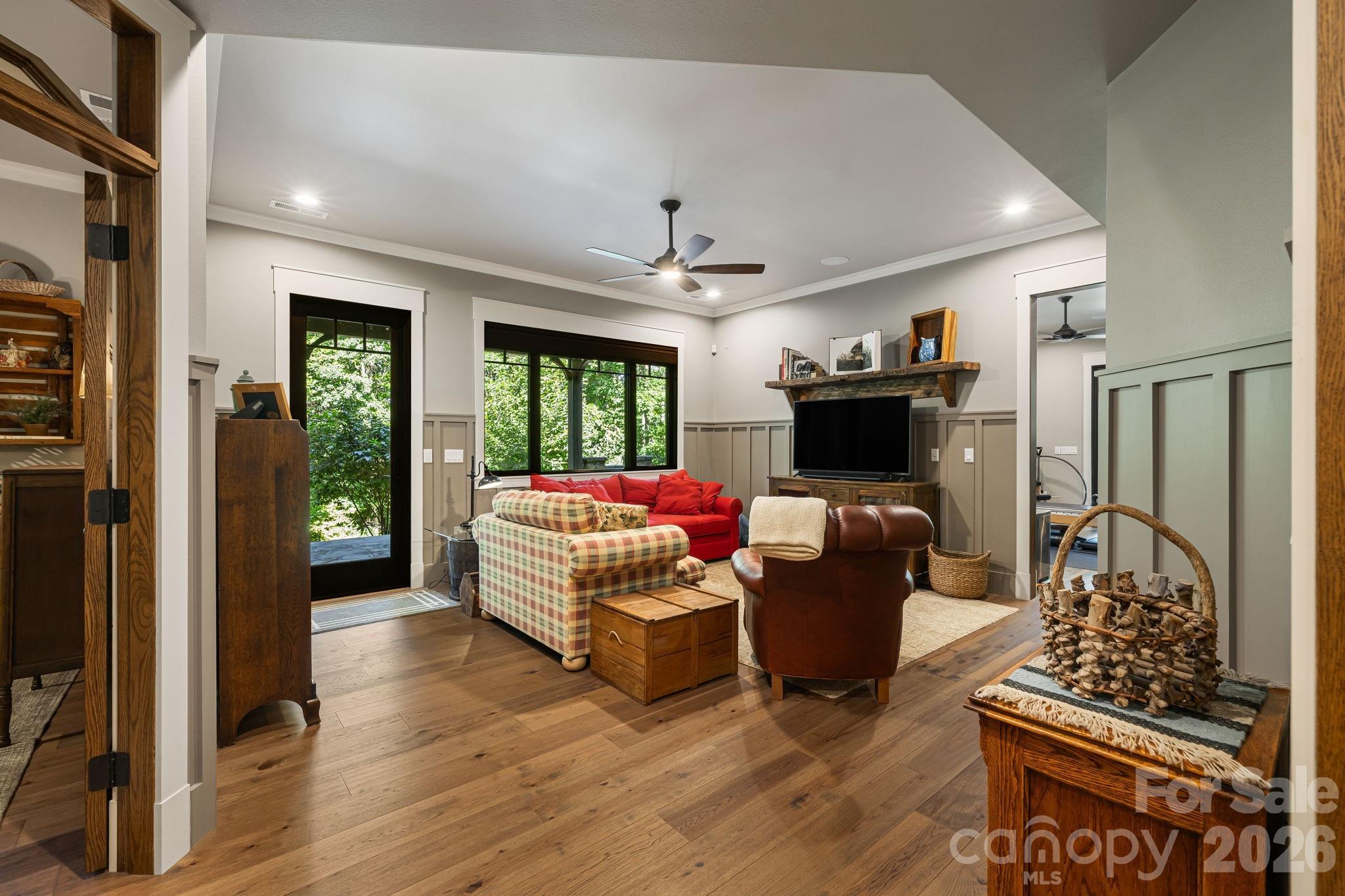 80 East Reach Road 117 Property Photo 38