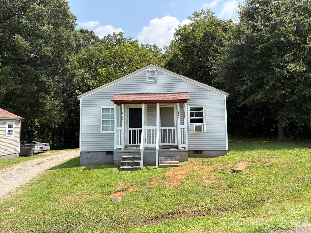 723 Hunt Street Property Photo 1