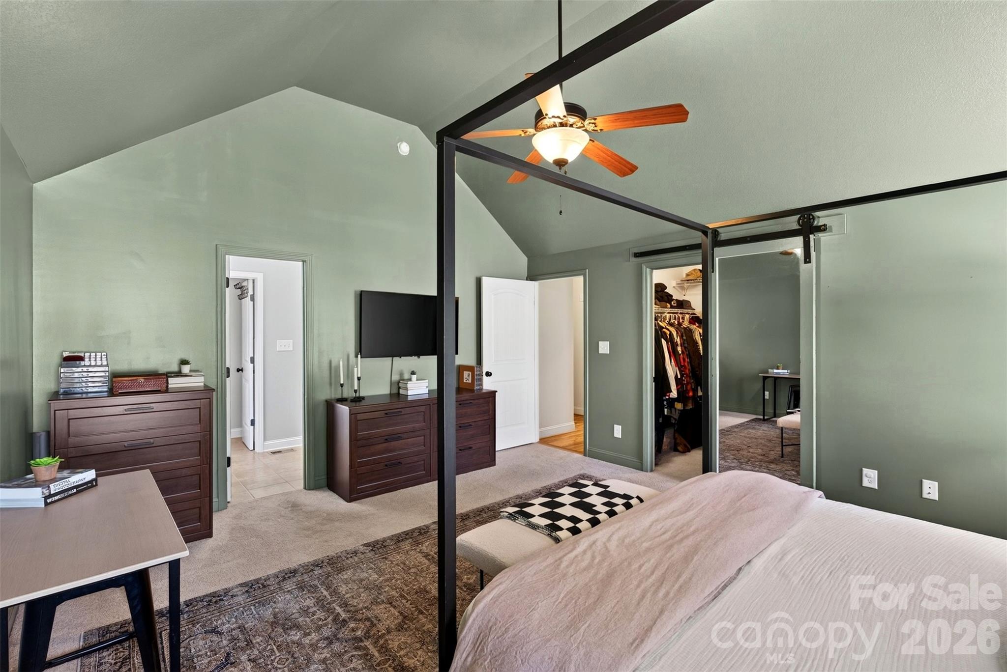 846 Affirmed Drive Property Photo 19