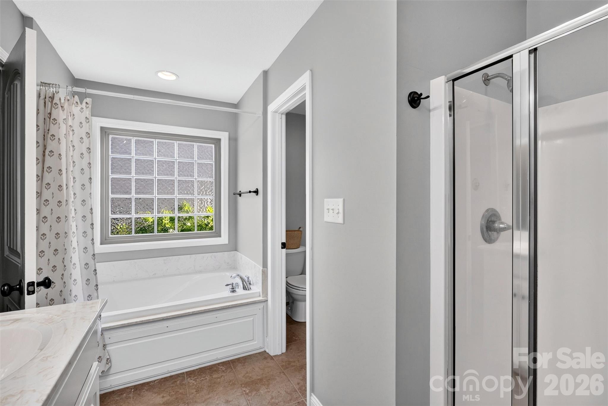 846 Affirmed Drive Property Photo 21