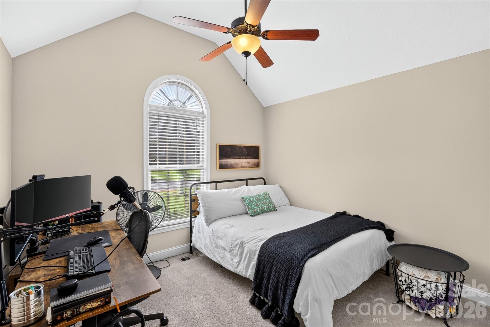 846 Affirmed Drive Property Photo 28