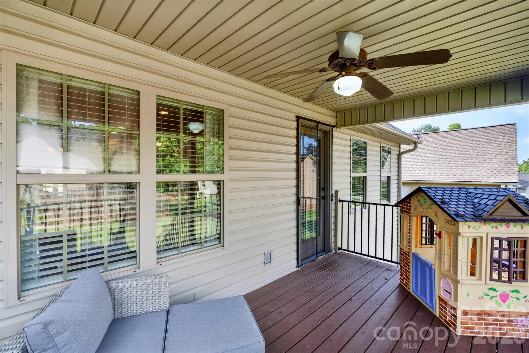 846 Affirmed Drive Property Photo 31