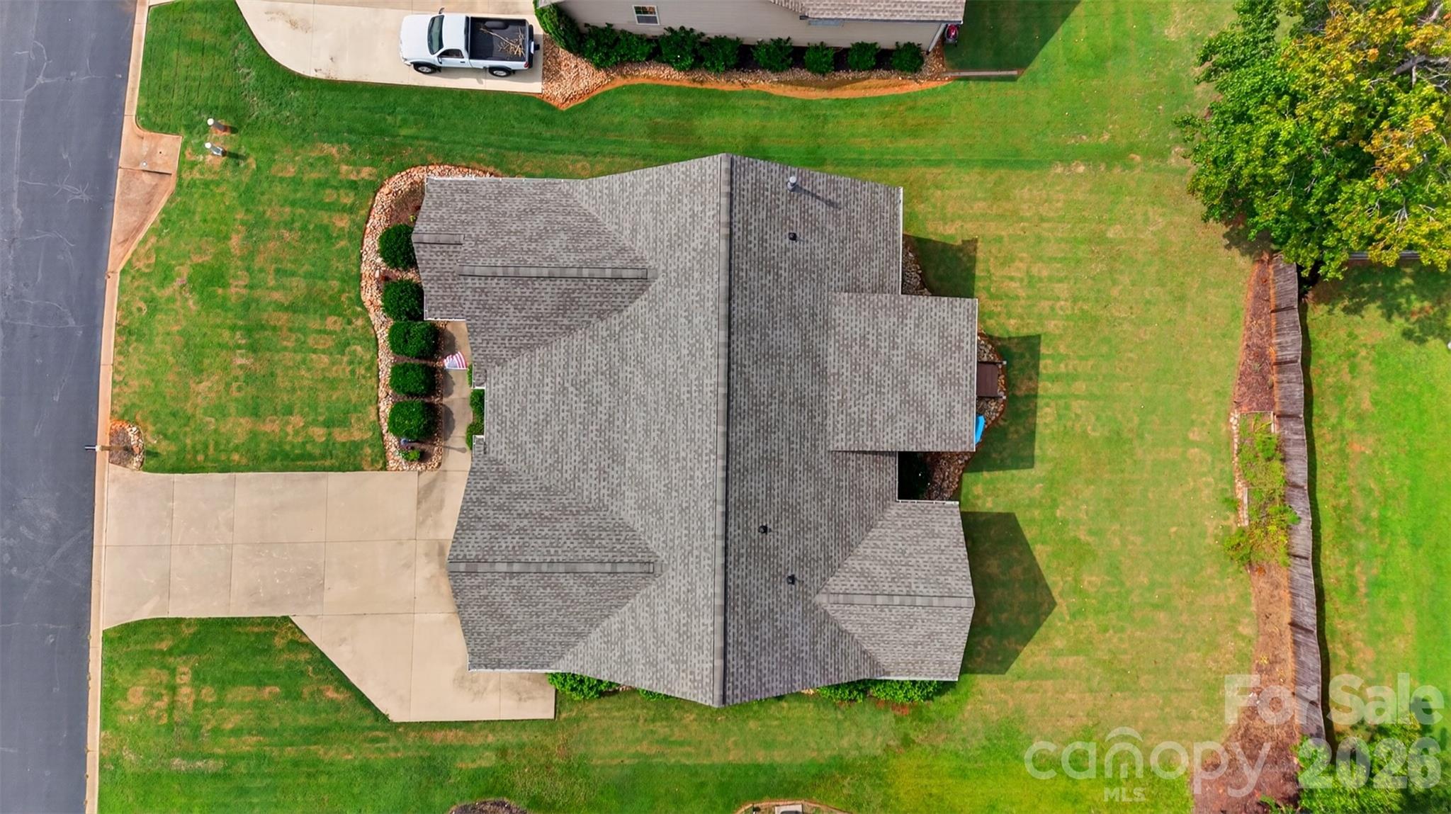 846 Affirmed Drive Property Photo 36