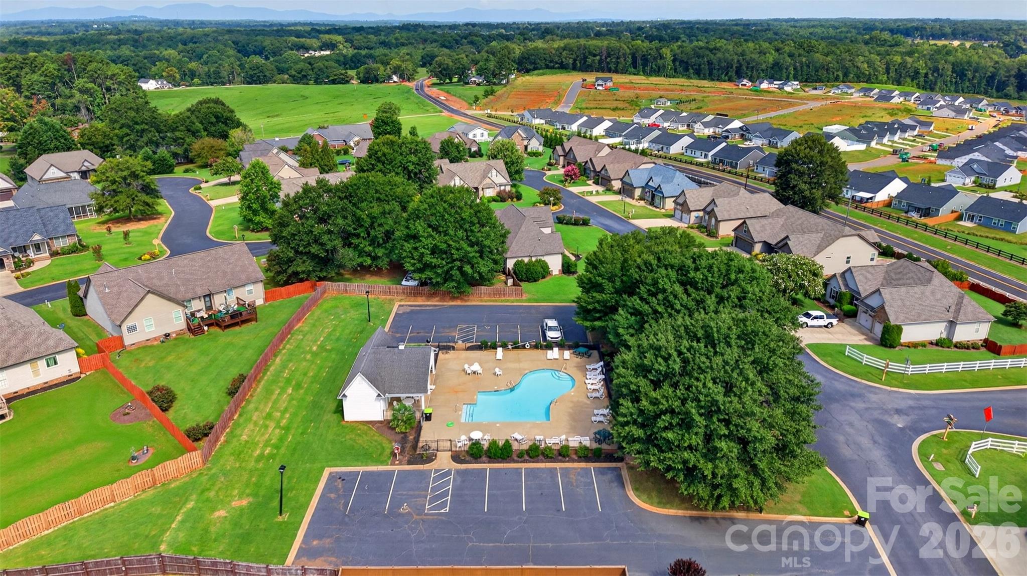846 Affirmed Drive Property Photo 41