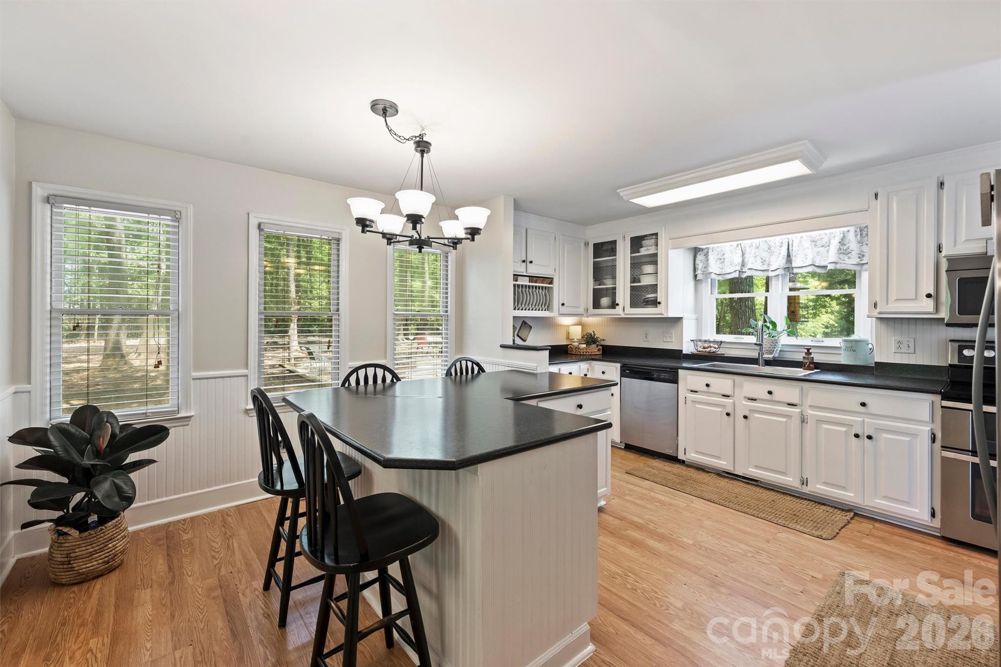 1213 Diana Lee Lane Property Photo 12