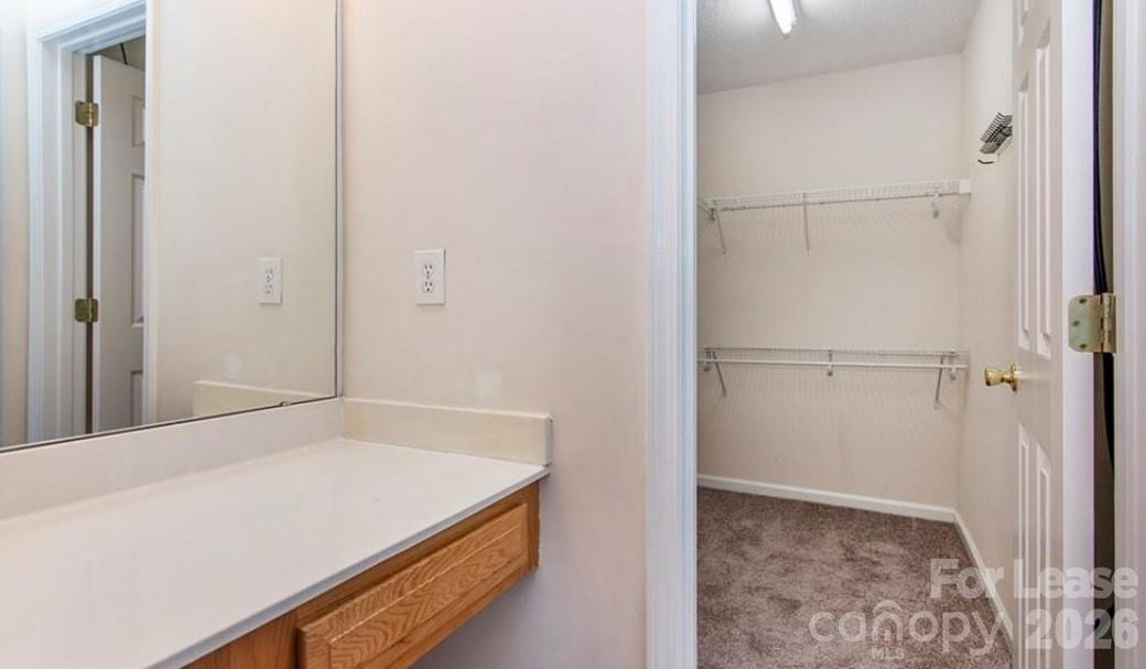 3134 Summercroft Lane Property Photo 11