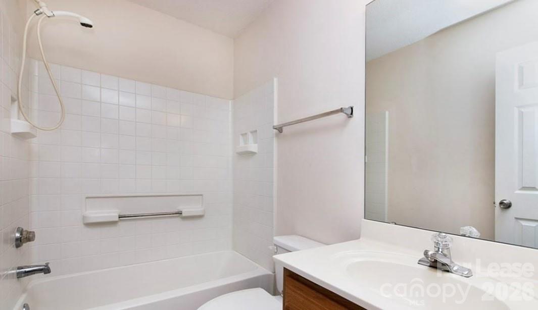 3134 Summercroft Lane Property Photo 12