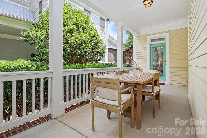 742 Revival Row Property Photo 4