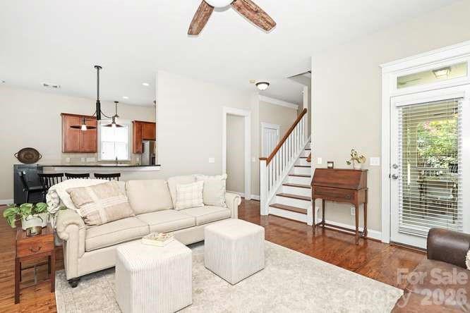 742 Revival Row Property Photo 8