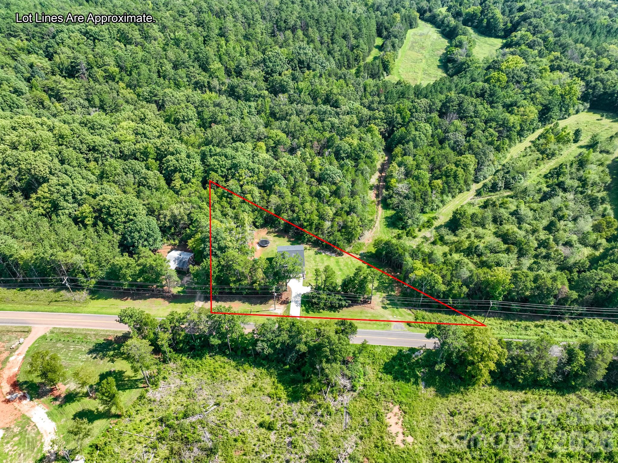 219 W North Corner Road Property Photo 3
