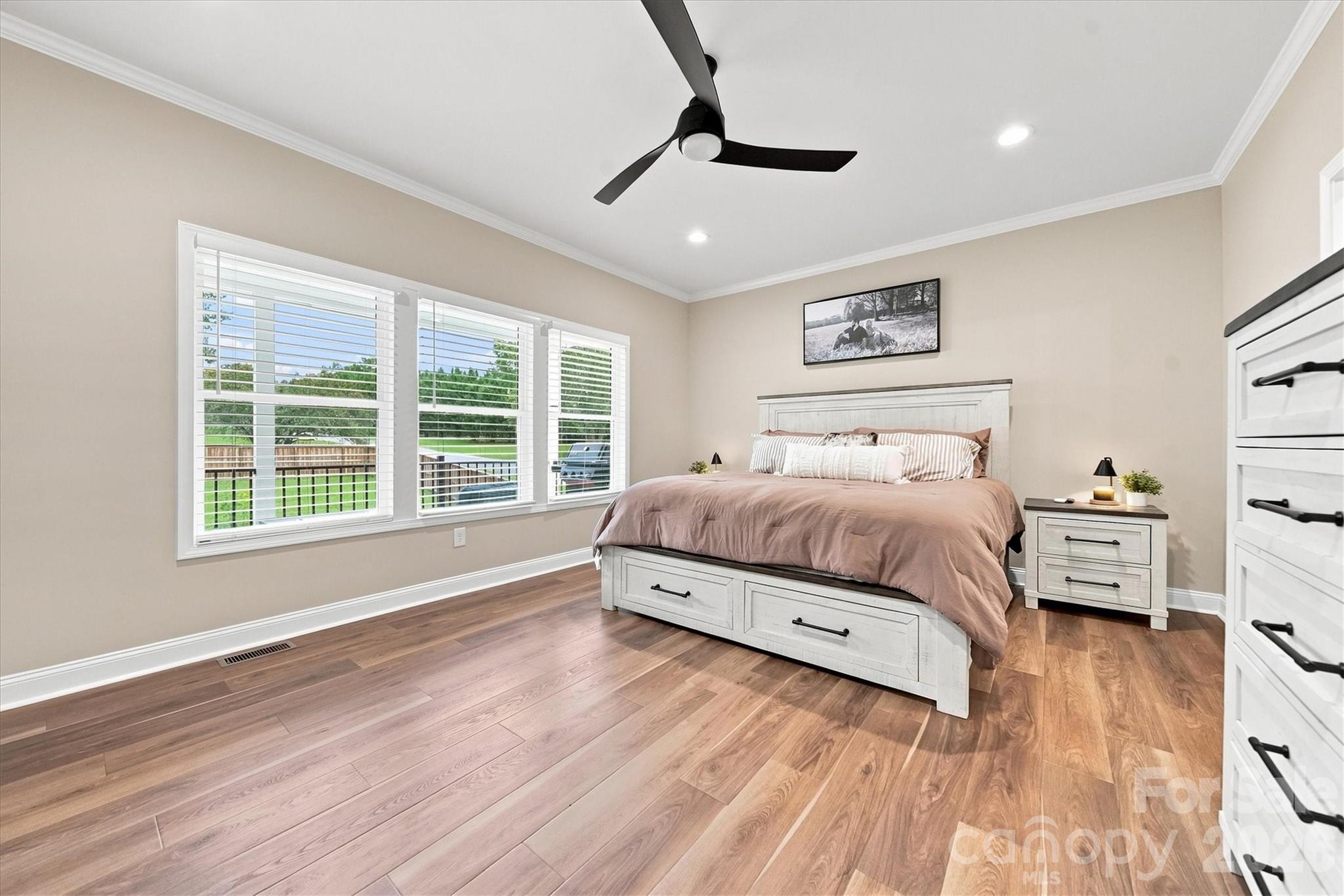 34 Colts Neck Lane Property Photo 16