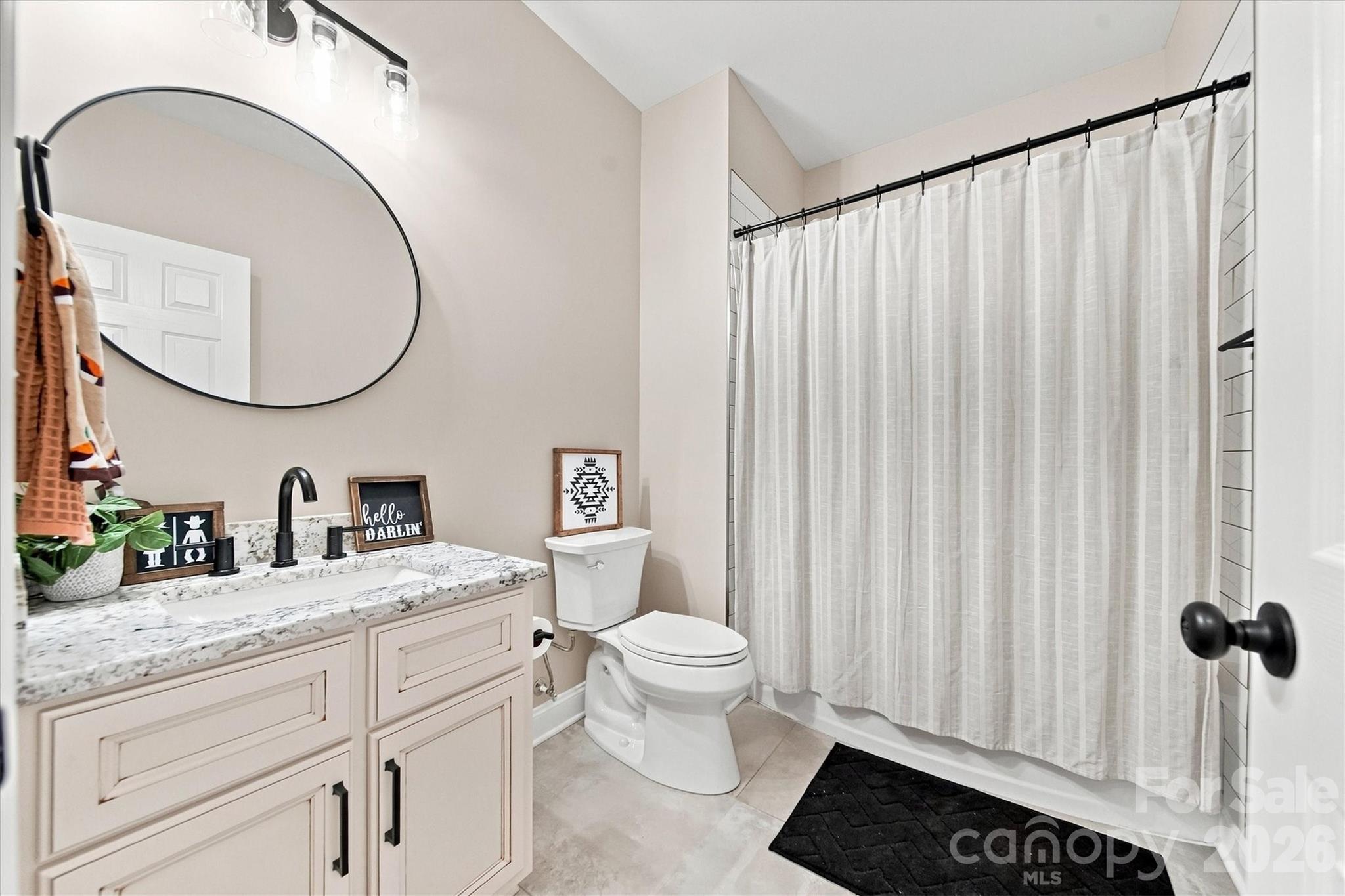 34 Colts Neck Lane Property Photo 22