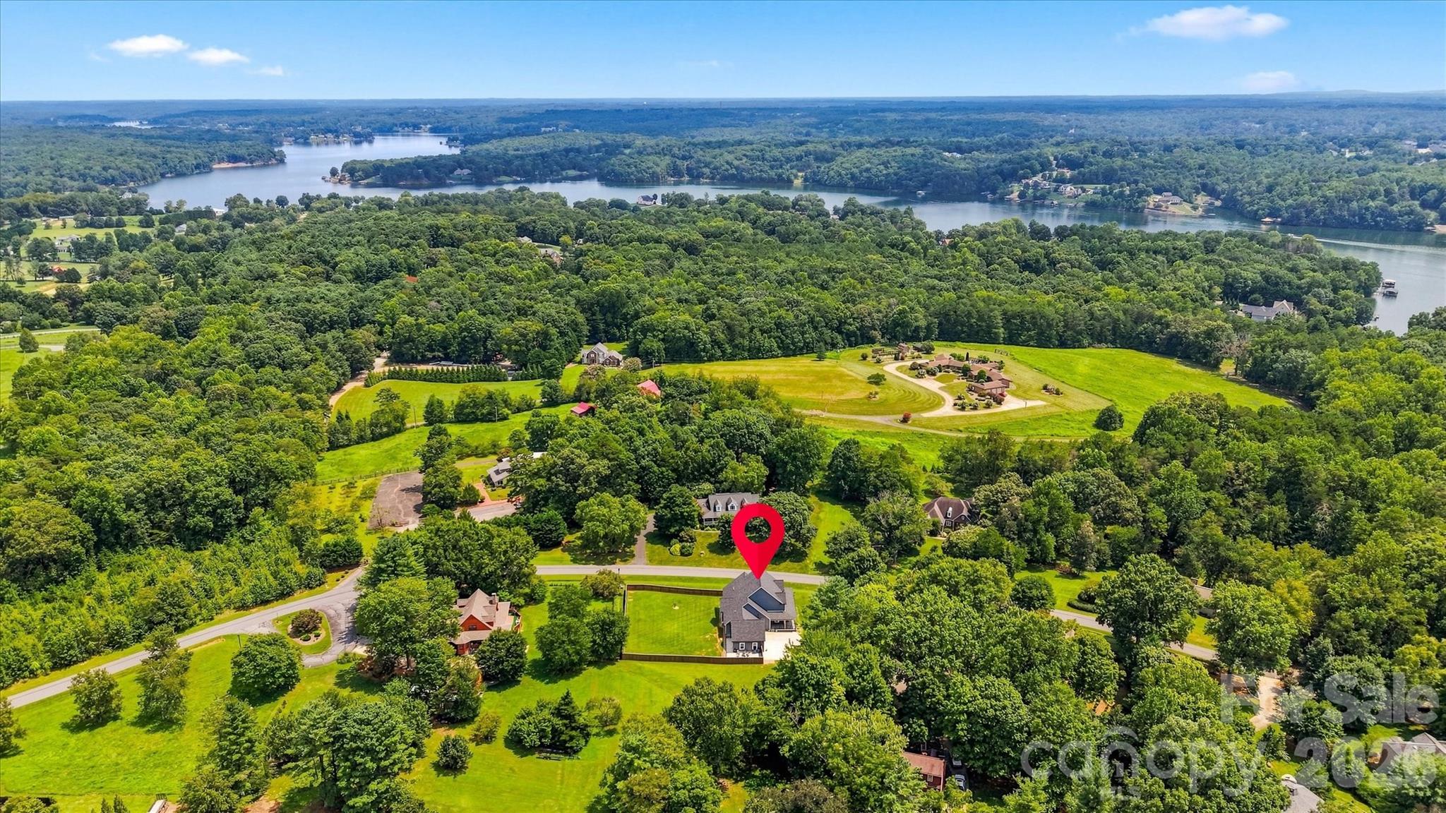 34 Colts Neck Lane Property Photo 46