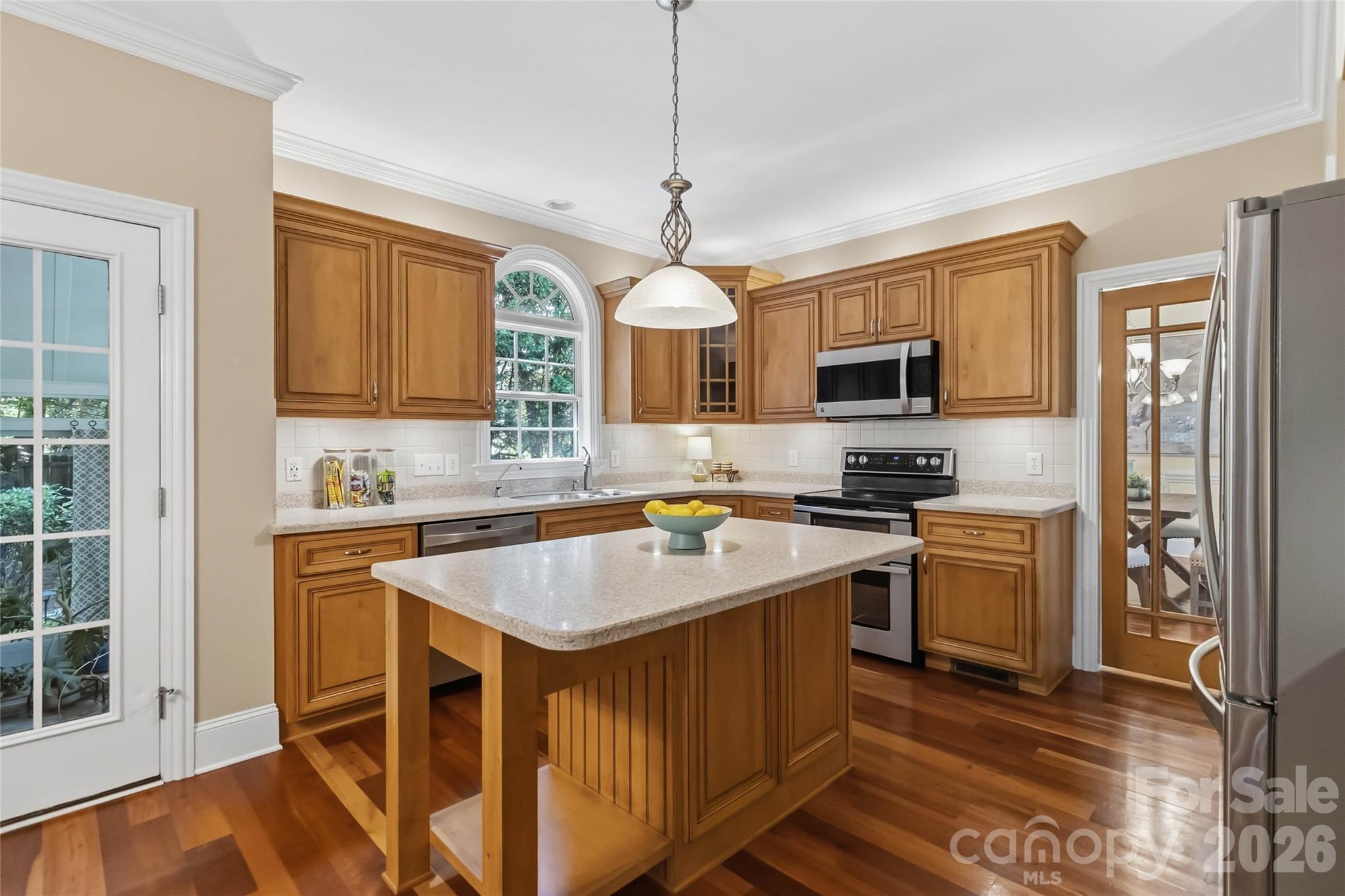 354 Robinson Road Property Photo 14